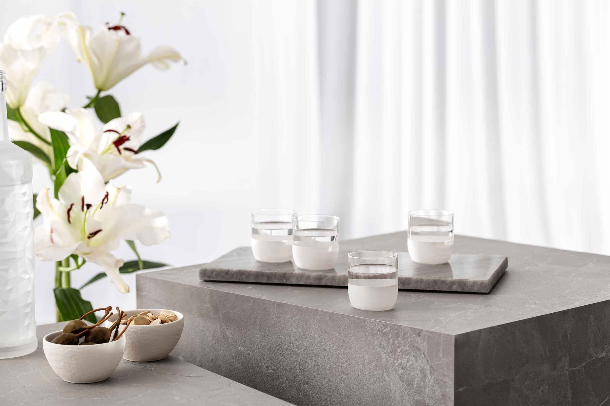 Villeroy & Boch Schnapsglas »Shotgläser Manufacture Rock 80 ml 4er Set weiß-transparent«