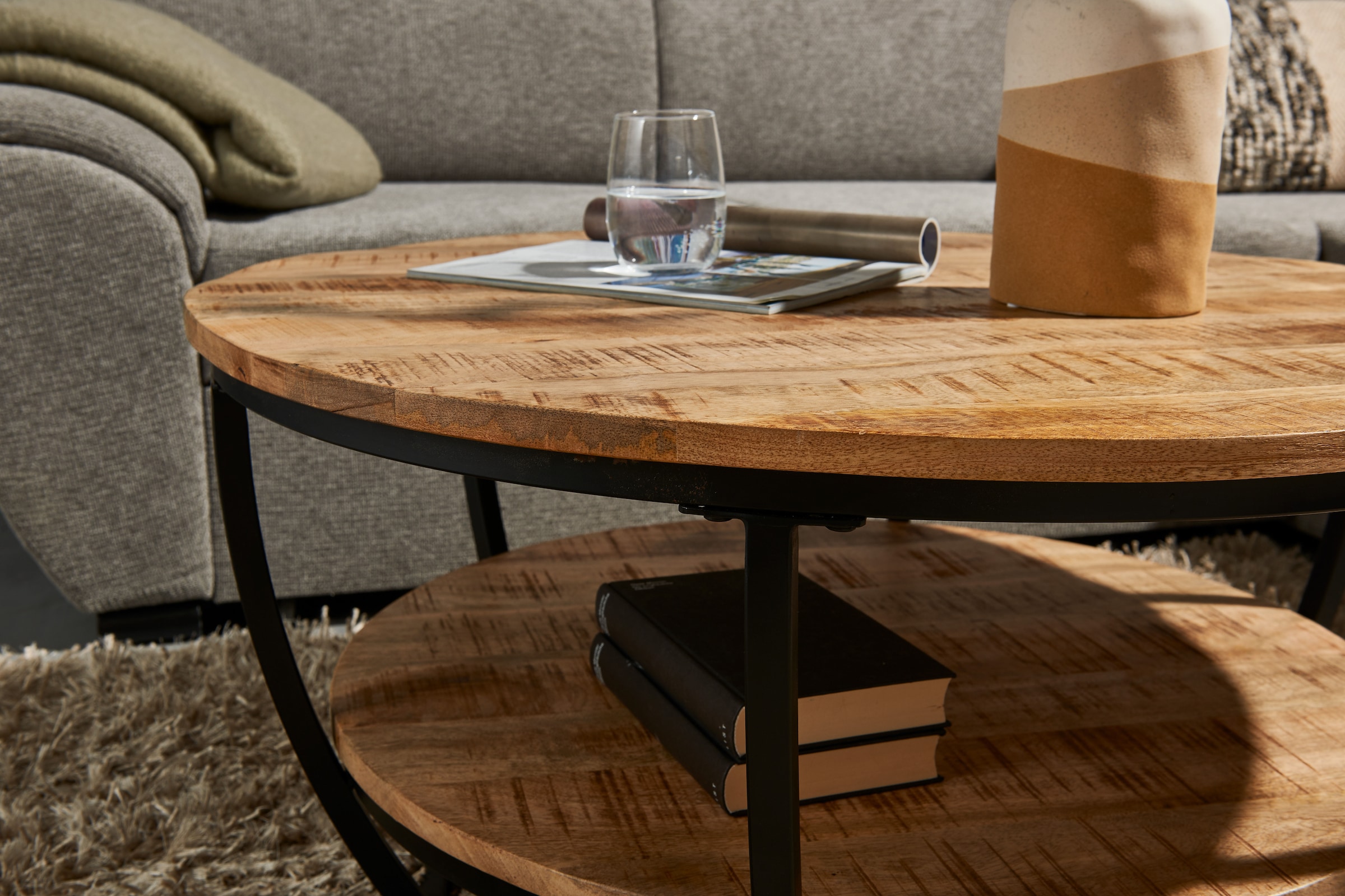 HBZ Couchtisch »Jambi, TOPSELLER!«, (Couchtisch), rund Massivholz mit Ablage