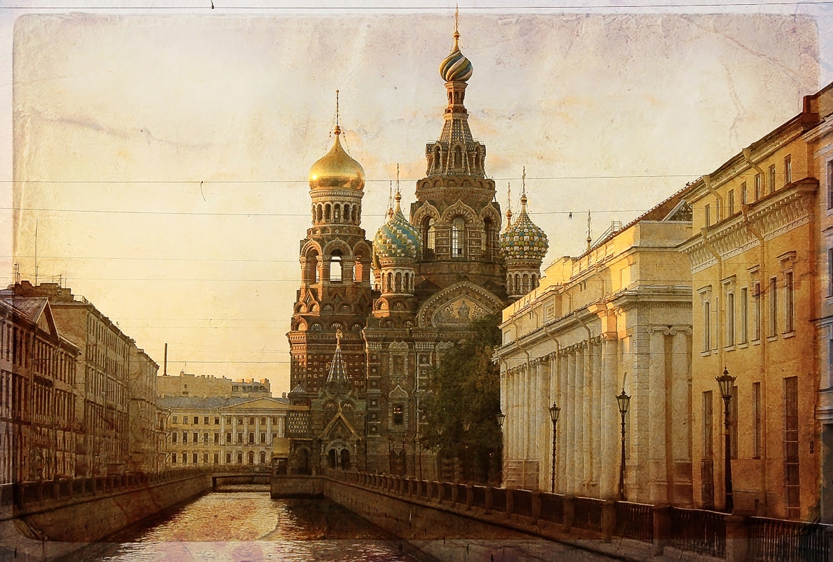 Papermoon Fototapete "ST PETERSBURG-RUSSLAND ALTSTADT VINTAGE WANDTAPETE DEKO"