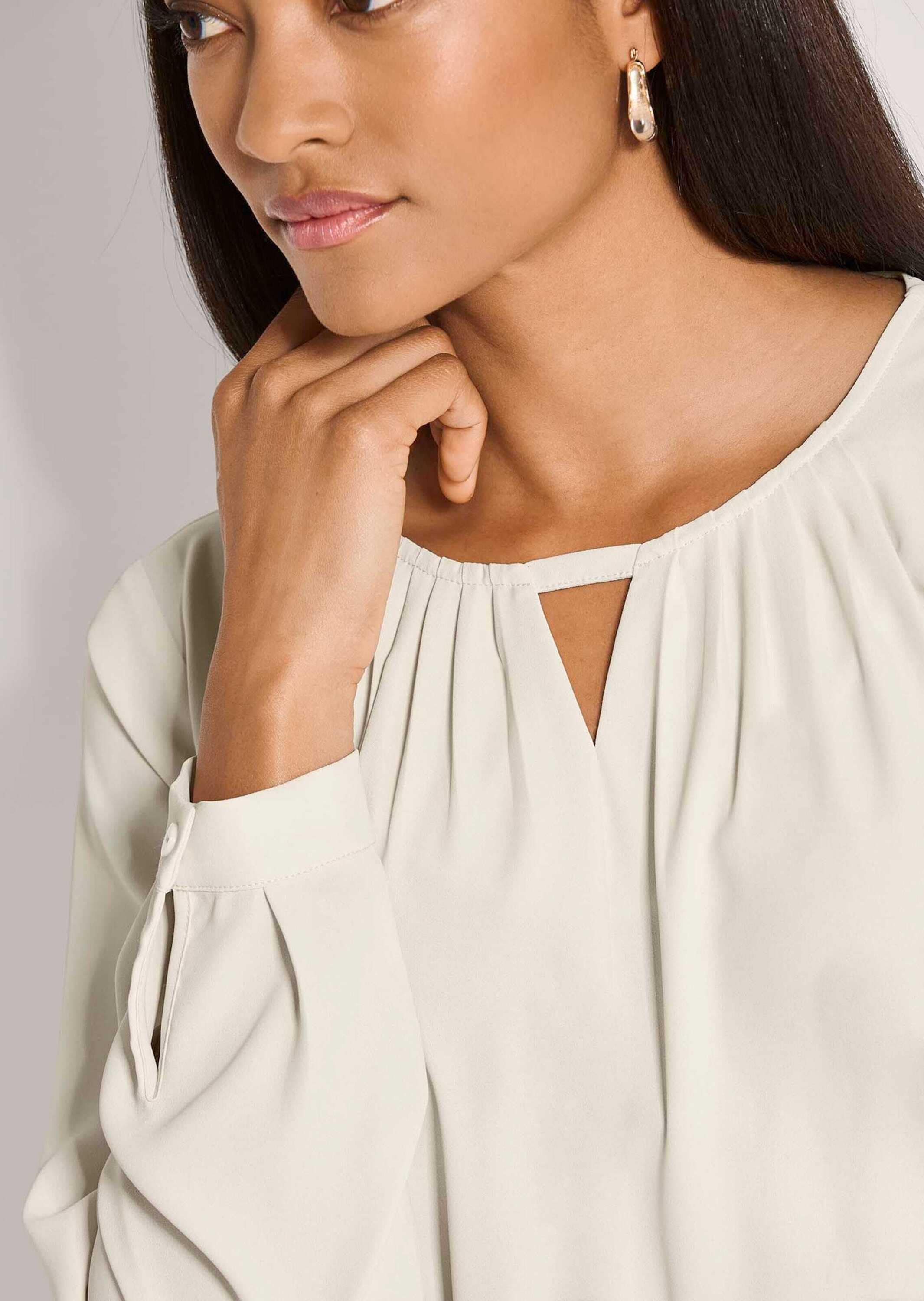 MADELEINE Schlupfbluse »Bluse Schlupfbluse mit Cut-out und Rundhals«