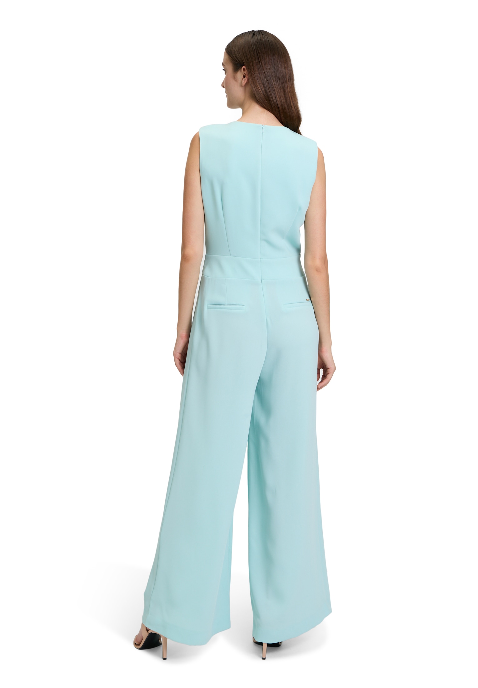 Betty&Co Overall »Betty & Co Jumpsuit ohne Arm«, (1 tlg.), Falten