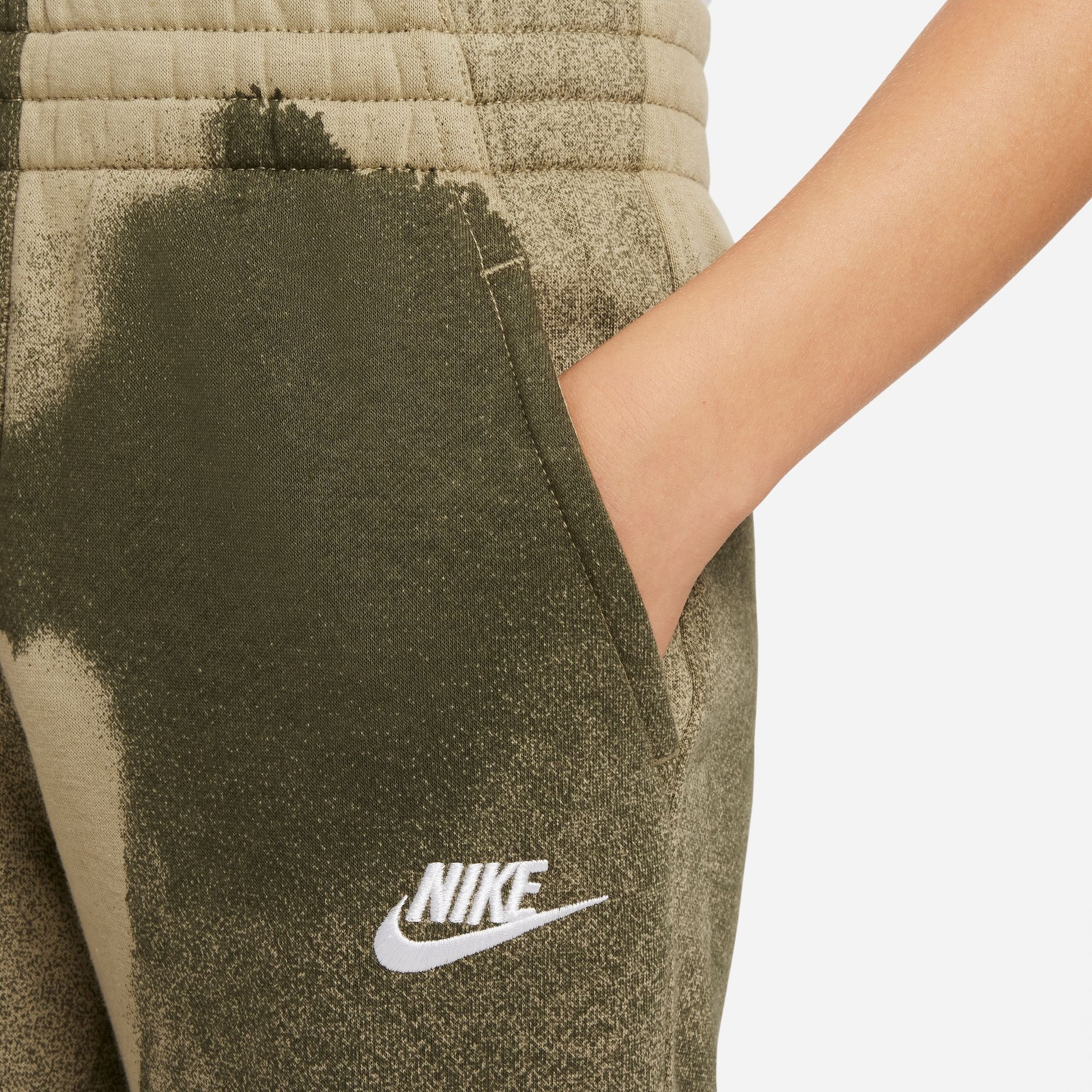| Nike BAUR WASH FLC »K für bestellen - Kinder« Sportswear JOGGER AOP online CLUB Jogginghose HBR