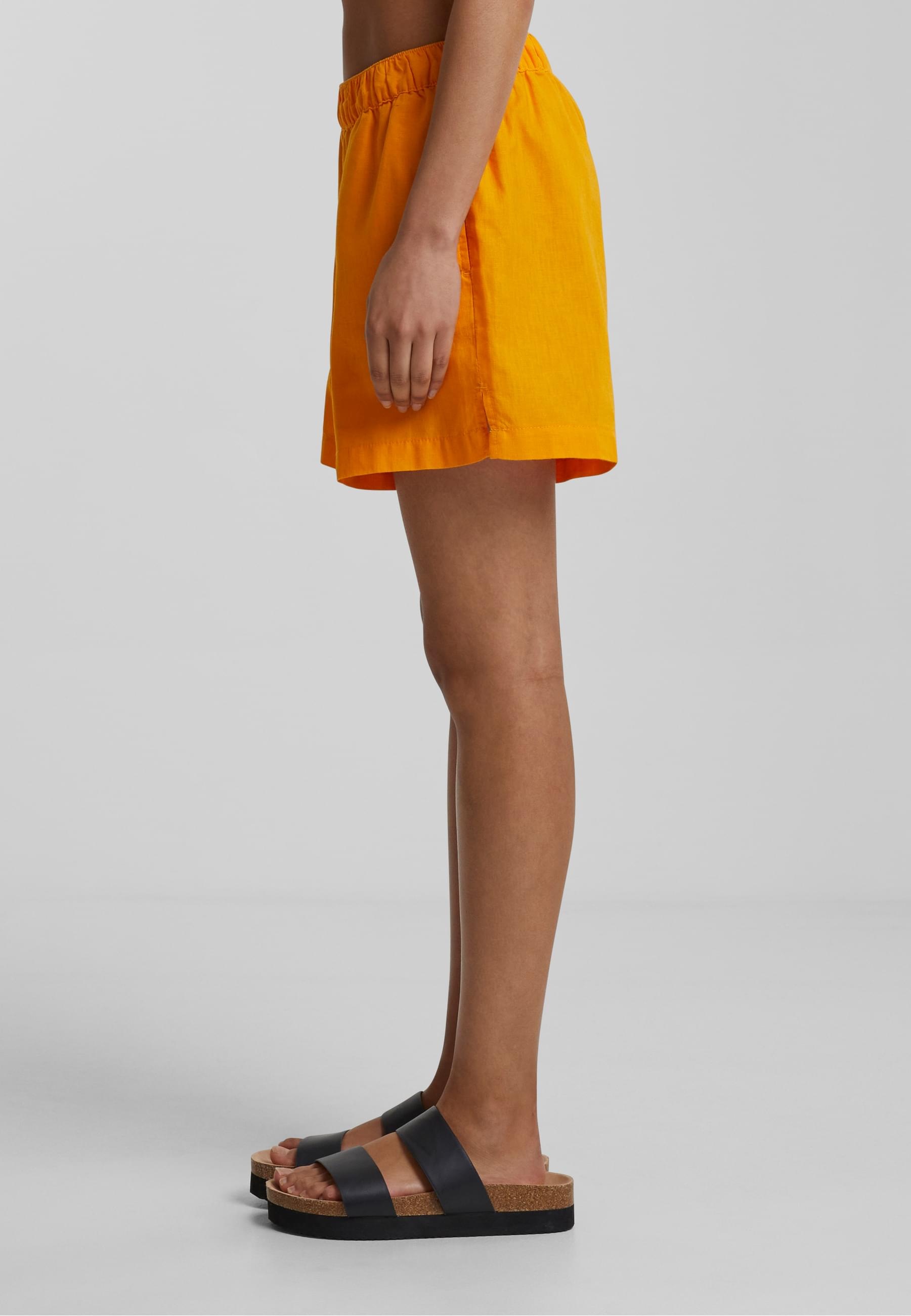 URBAN CLASSICS Shorts »Urban Classics Damen Ladies Linen Mixed Boxer Shorts«, (1 tlg.)