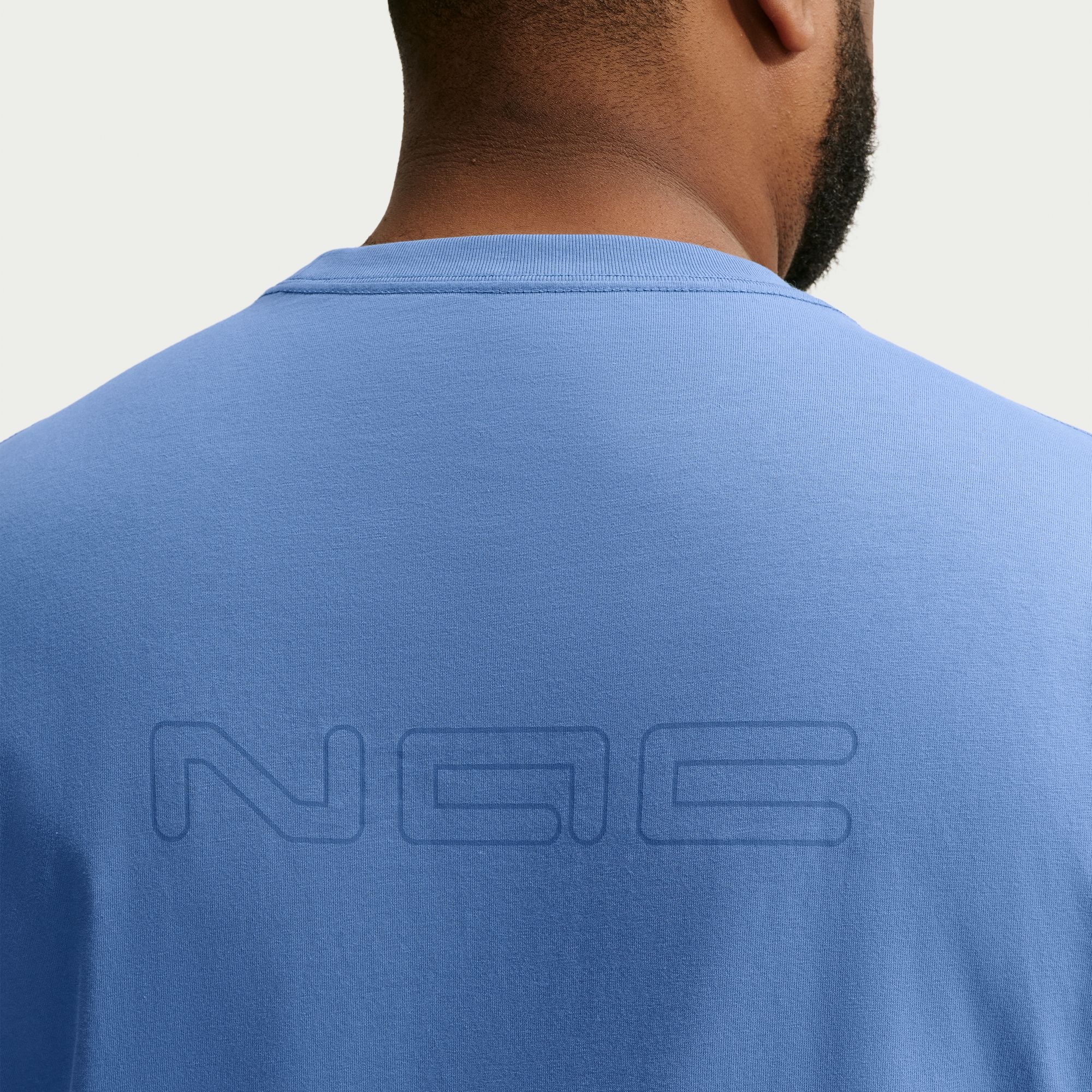 Nike Trainingsshirt »M NK TEE LSE NAC« auch in großen Größen, aus Baumwolle