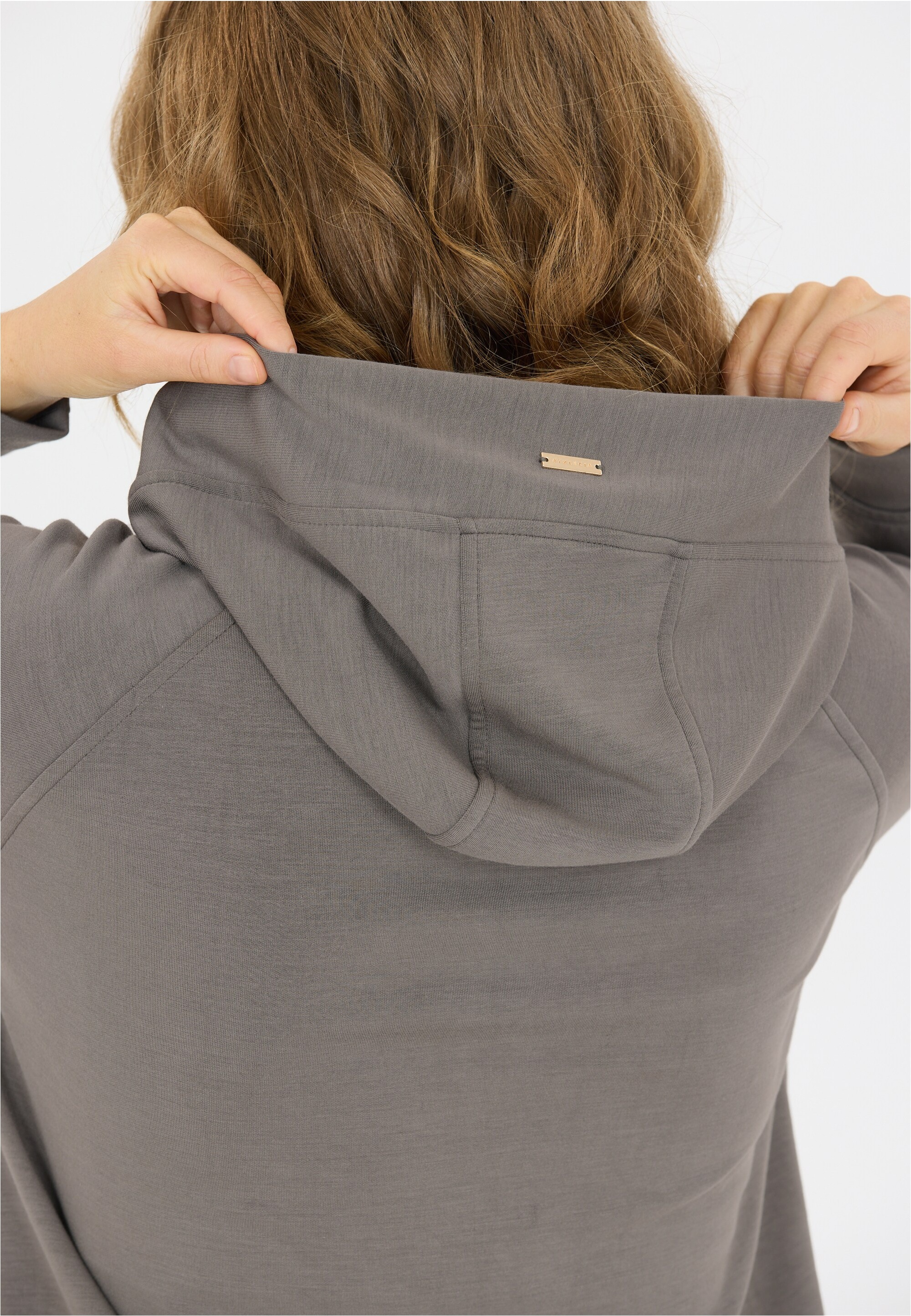 ATHLECIA Kapuzensweatshirt »Jacey«, in klassischem Design mit Kapuze