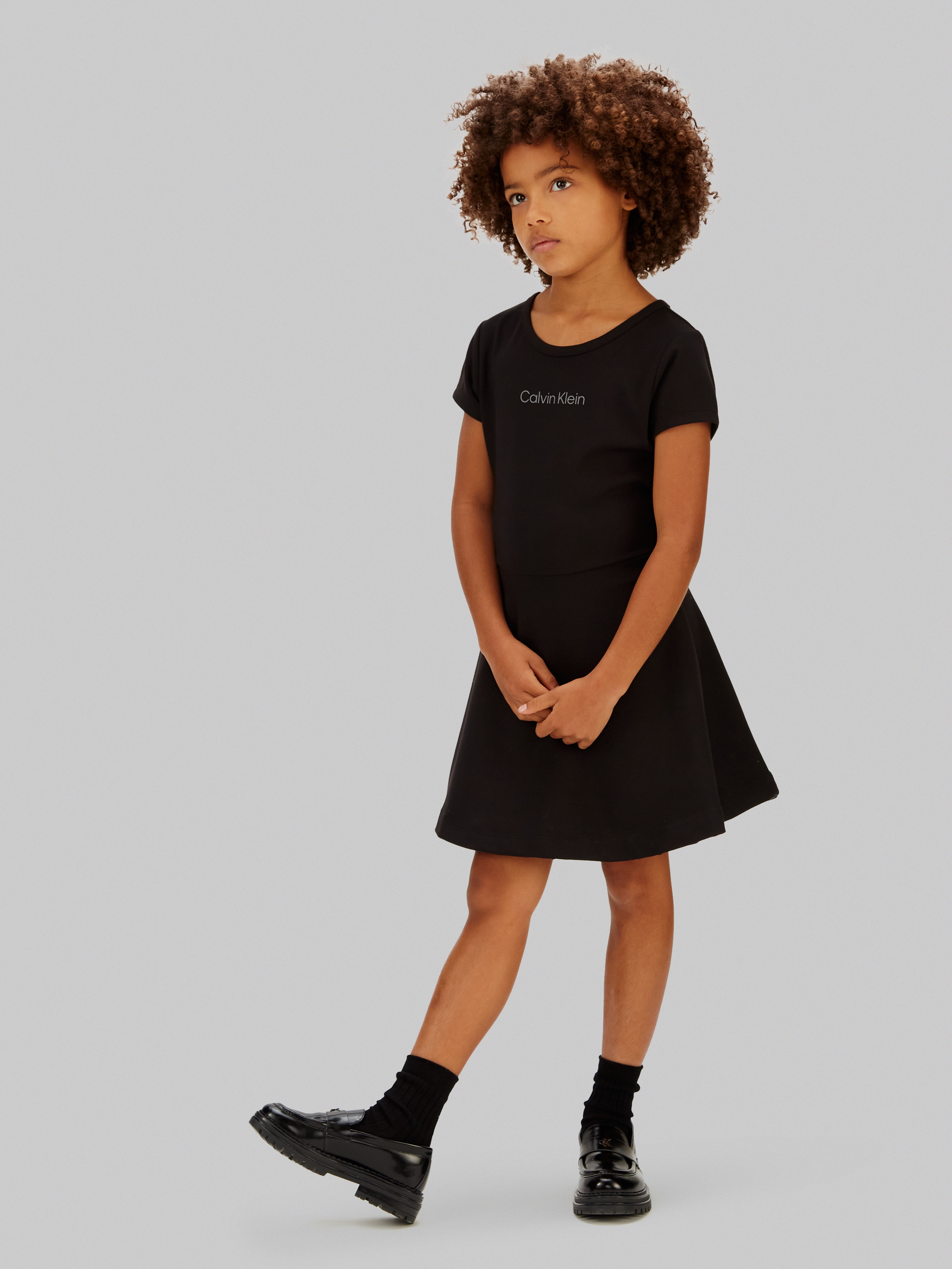 Calvin Klein Jeans Jerseykleid »PUNTO DRESS« Ohne Tasche Regular fit für Kinder mit Markenlogo
