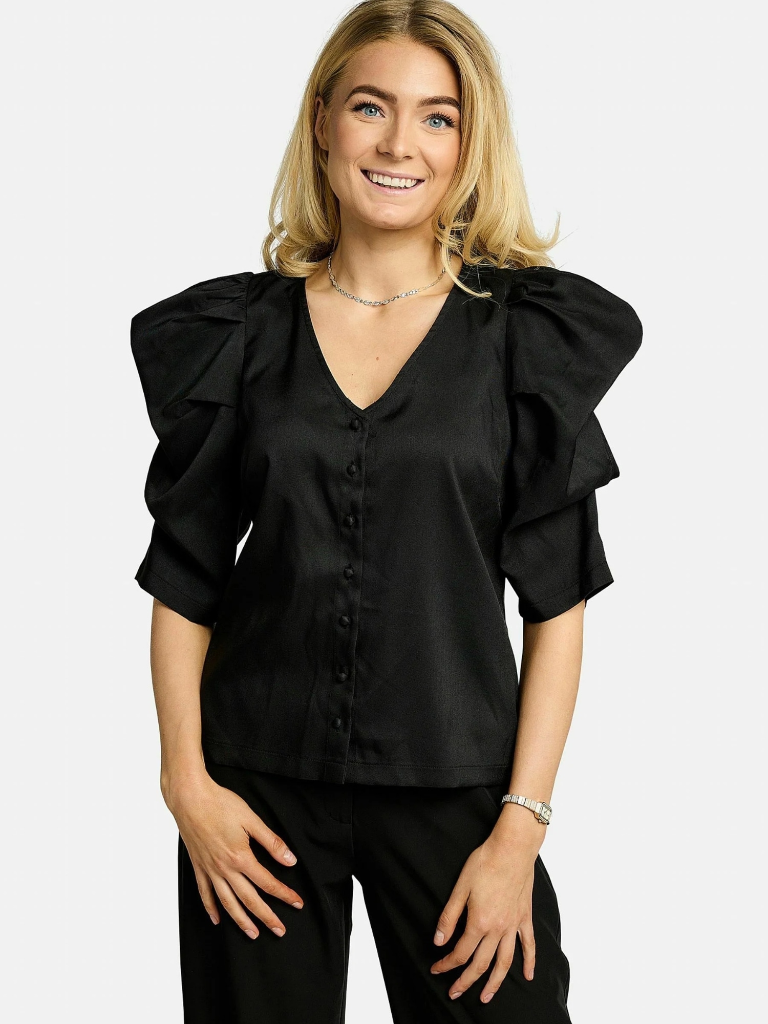 Liberté Essentiel "Liberté Essentiel Shirt WINNIE"