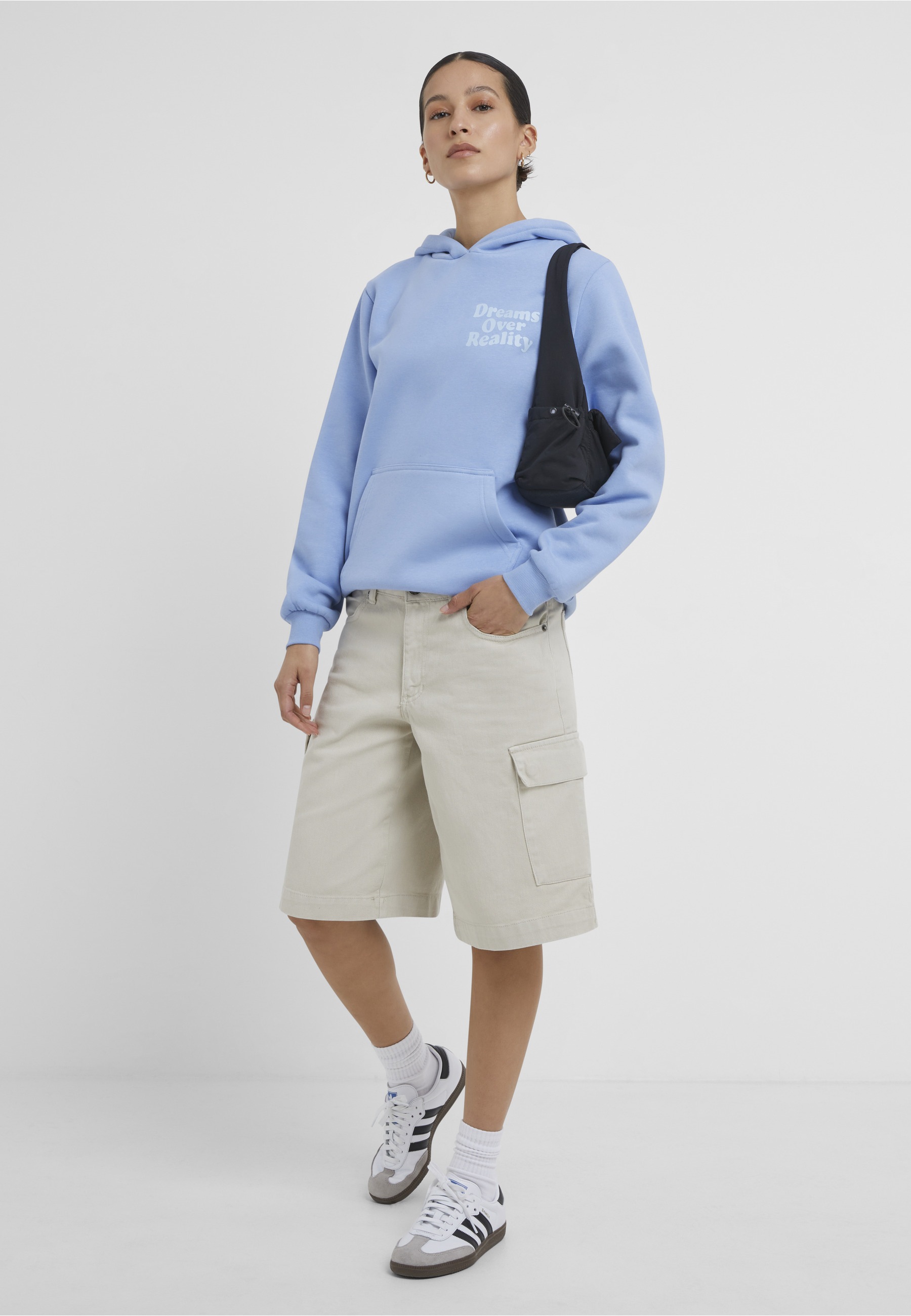 Miss Tee Kapuzensweatshirt »Miss Tee Dreams Over Reality Ladies Fluffy Hoody«
