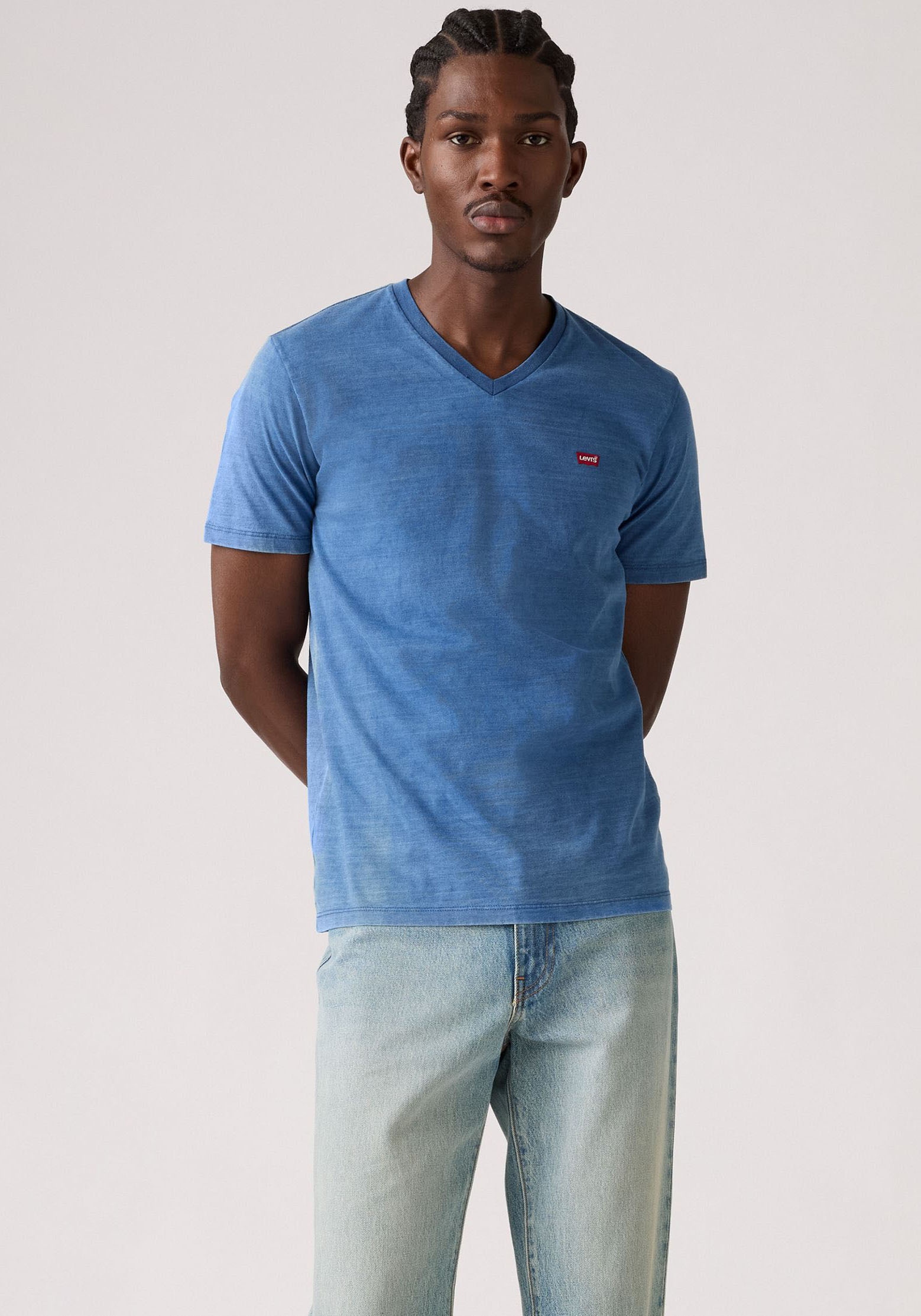 Levis V-Shirt "LE ORIGINAL HM VNECK", mit Logostickerei günstig online kaufen