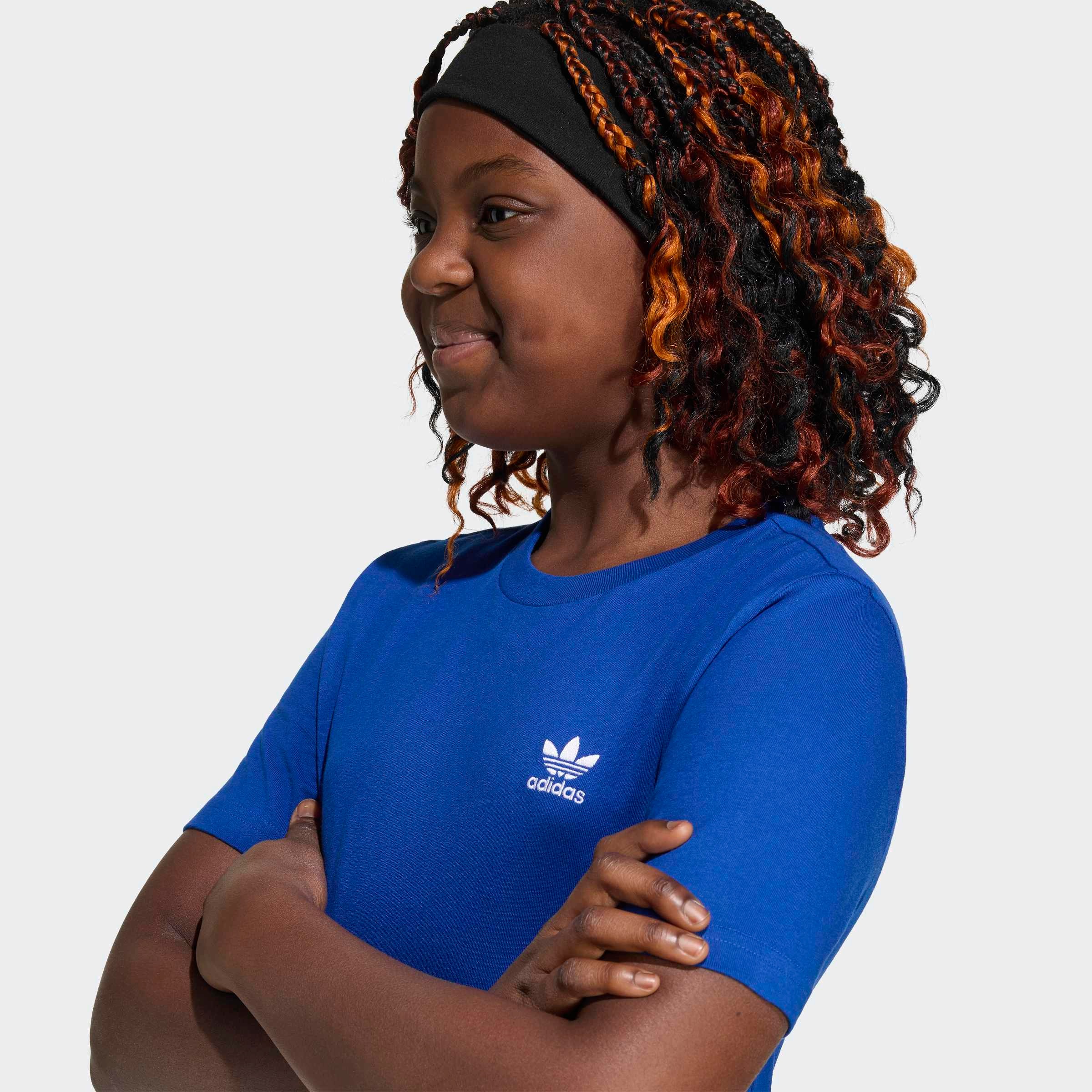 Thumbnail - adidas Originals T-Shirt "TEE" für Kinder und Teens, mit gerippten Details, mit Rundhalsausschnitt