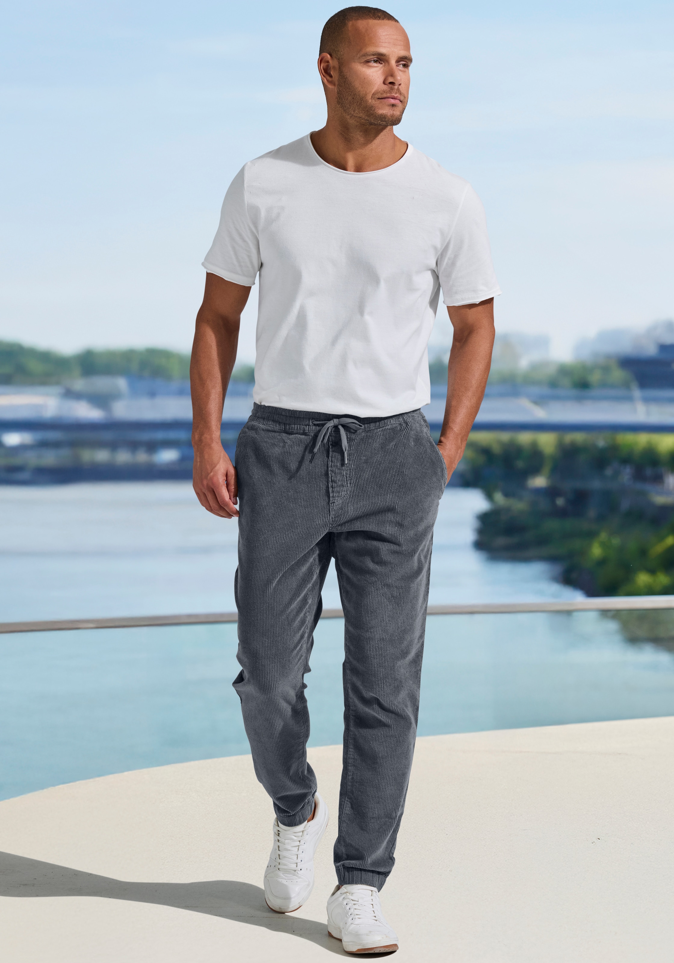 John Devin Jogger Pants »bis Größe 5XL - elastische Cordhose«  Jogg Pants aus Cord-Stretch