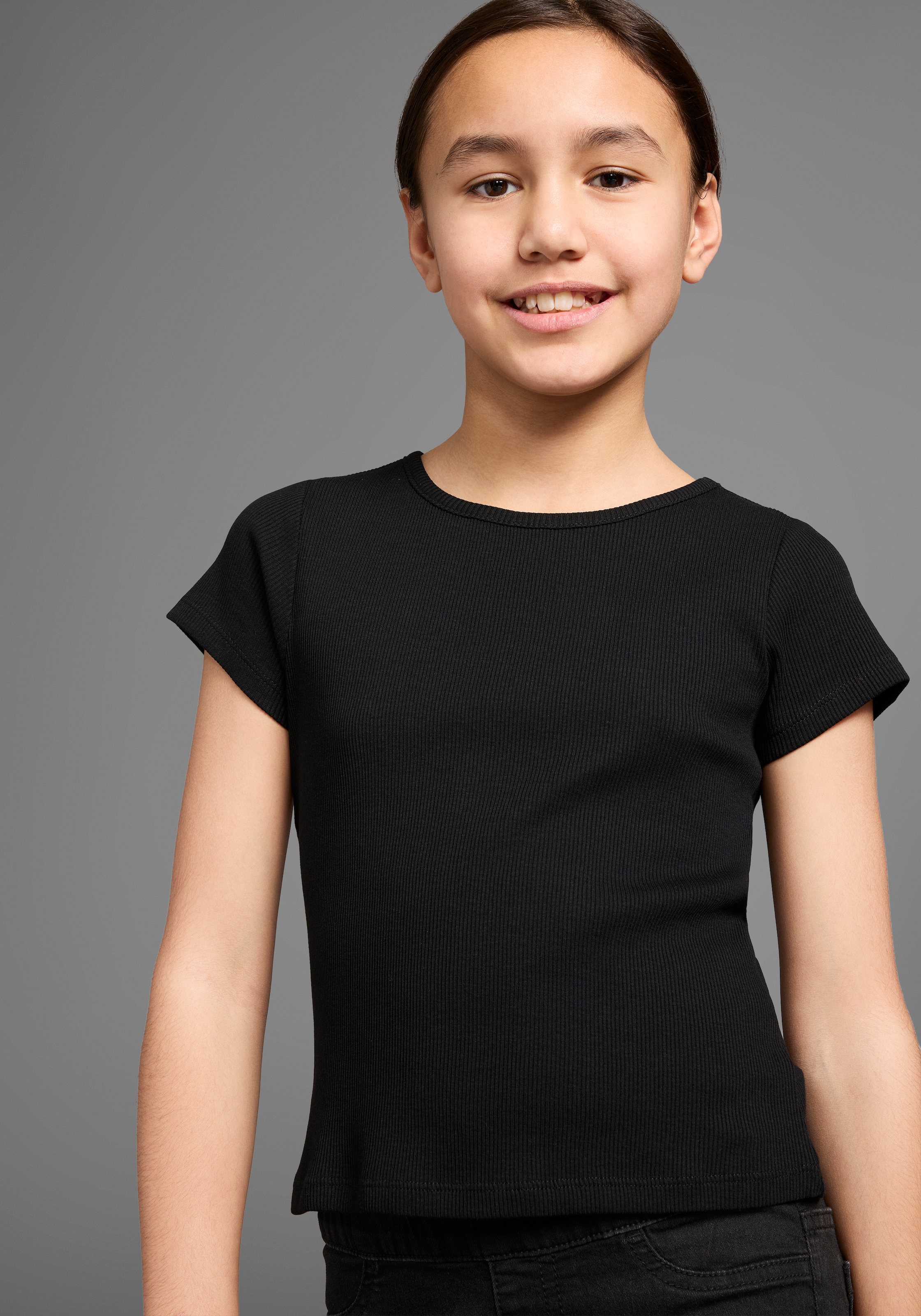 KIDSWORLD T-Shirt »2er Pack T-Shirts in elastischer Rippqualität«, (Packung, 2 tlg.), 2er Packung T-Shirts