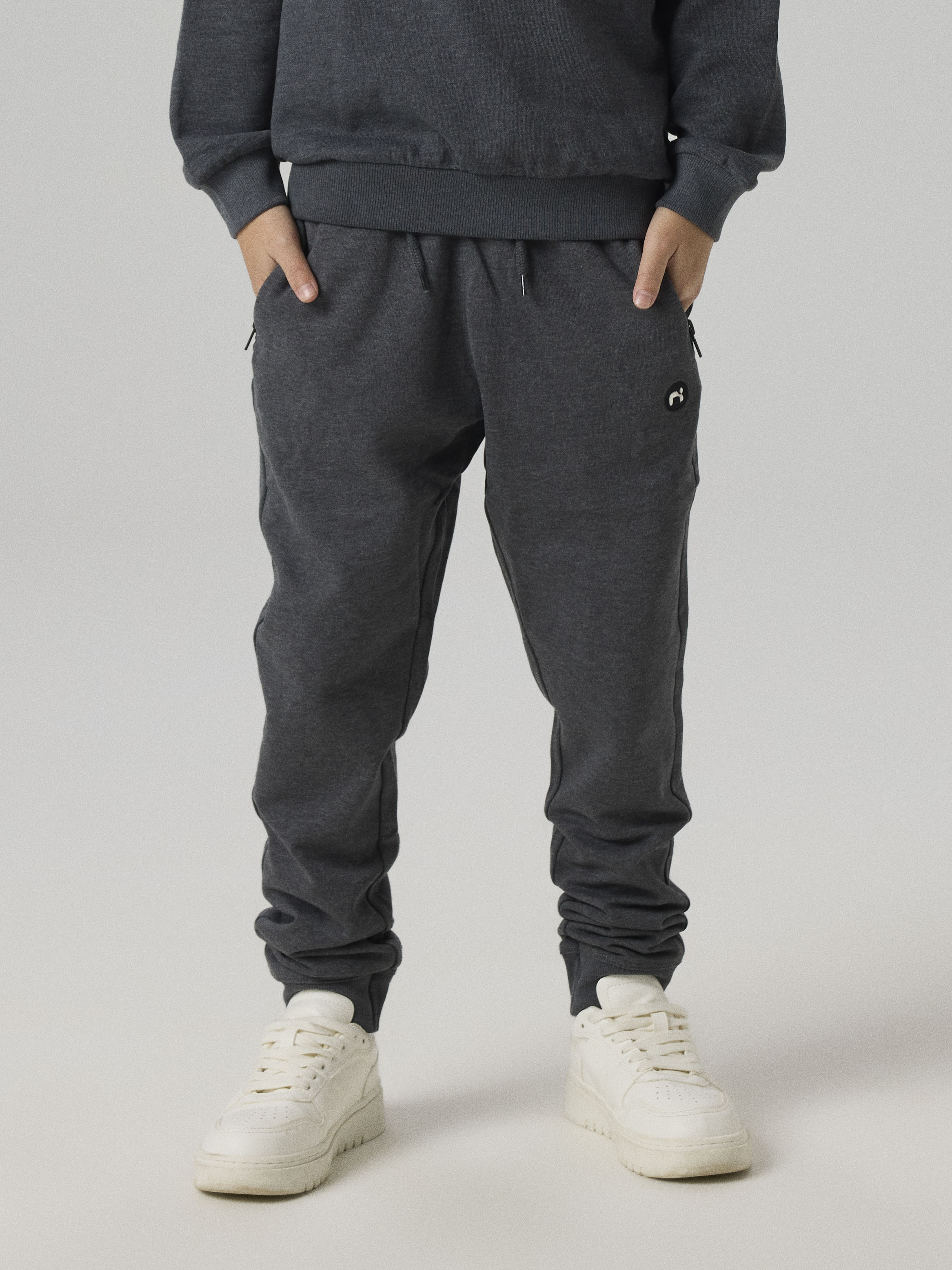 Name It Jogginghose "NKMVIMO für Jungen mit Bündchen und Stretchkomfort" unifarben, casual, regular fit, Baumwollmischung, Rundhals
