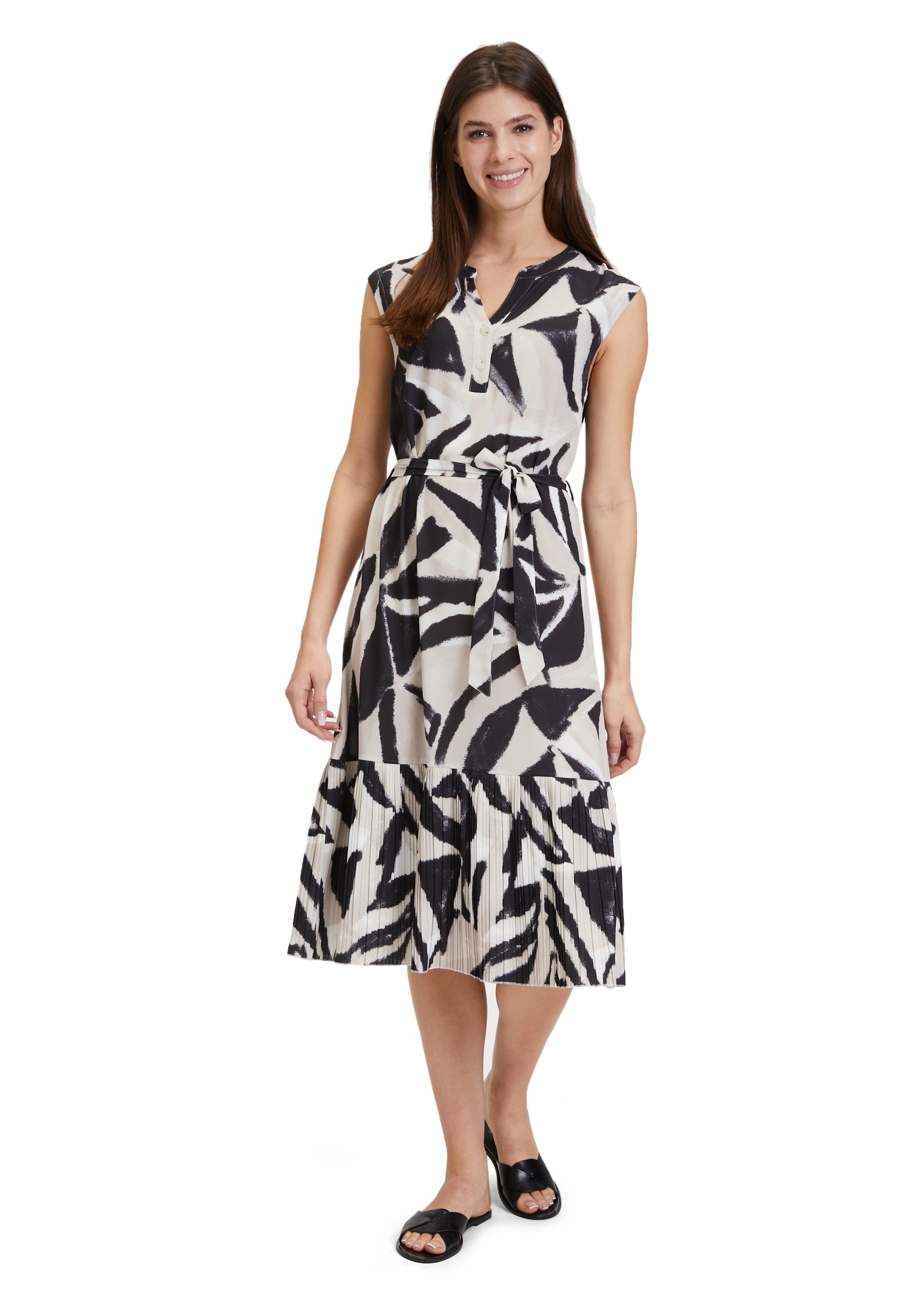 Betty&Co Volantkleid "Betty & Co Volantkleid mit Print", Plissee