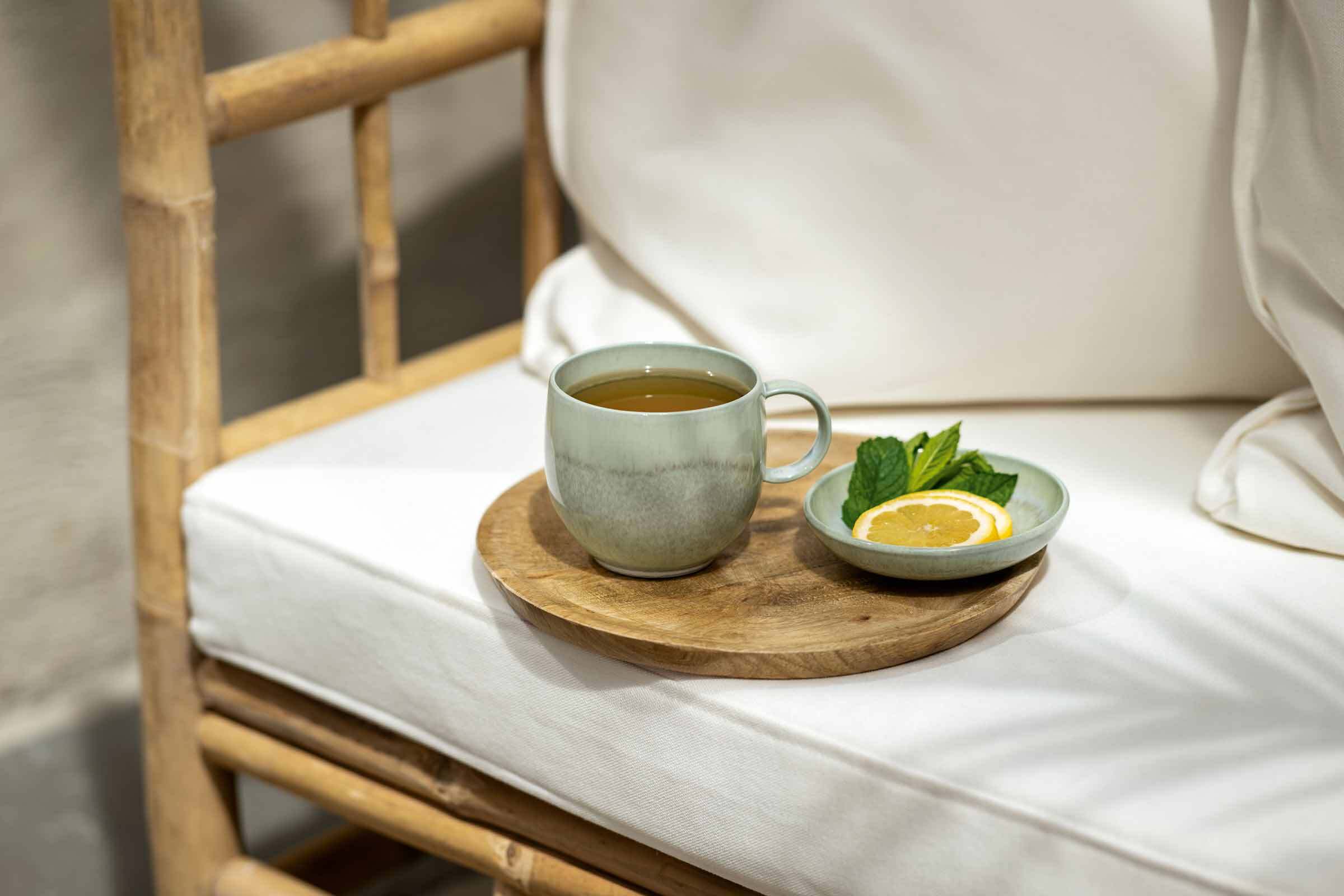 Thumbnail - like. by Villeroy & Boch Becher "Henkelbecher Perlemor Alga 290 ml 6er Set grün"