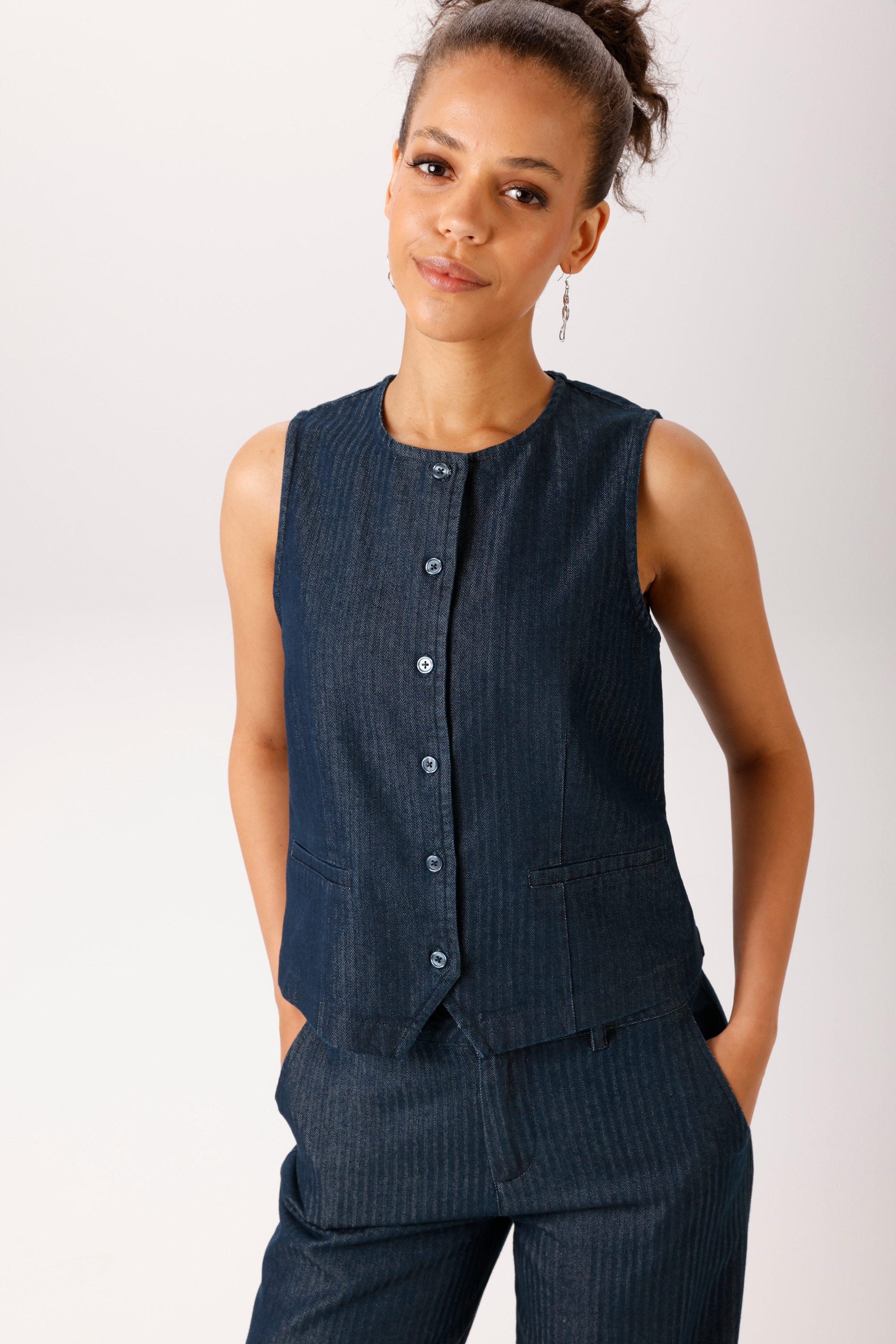 Aniston CASUAL aus strukturiertem, weichen Denim - NEUE KOLLEKTION