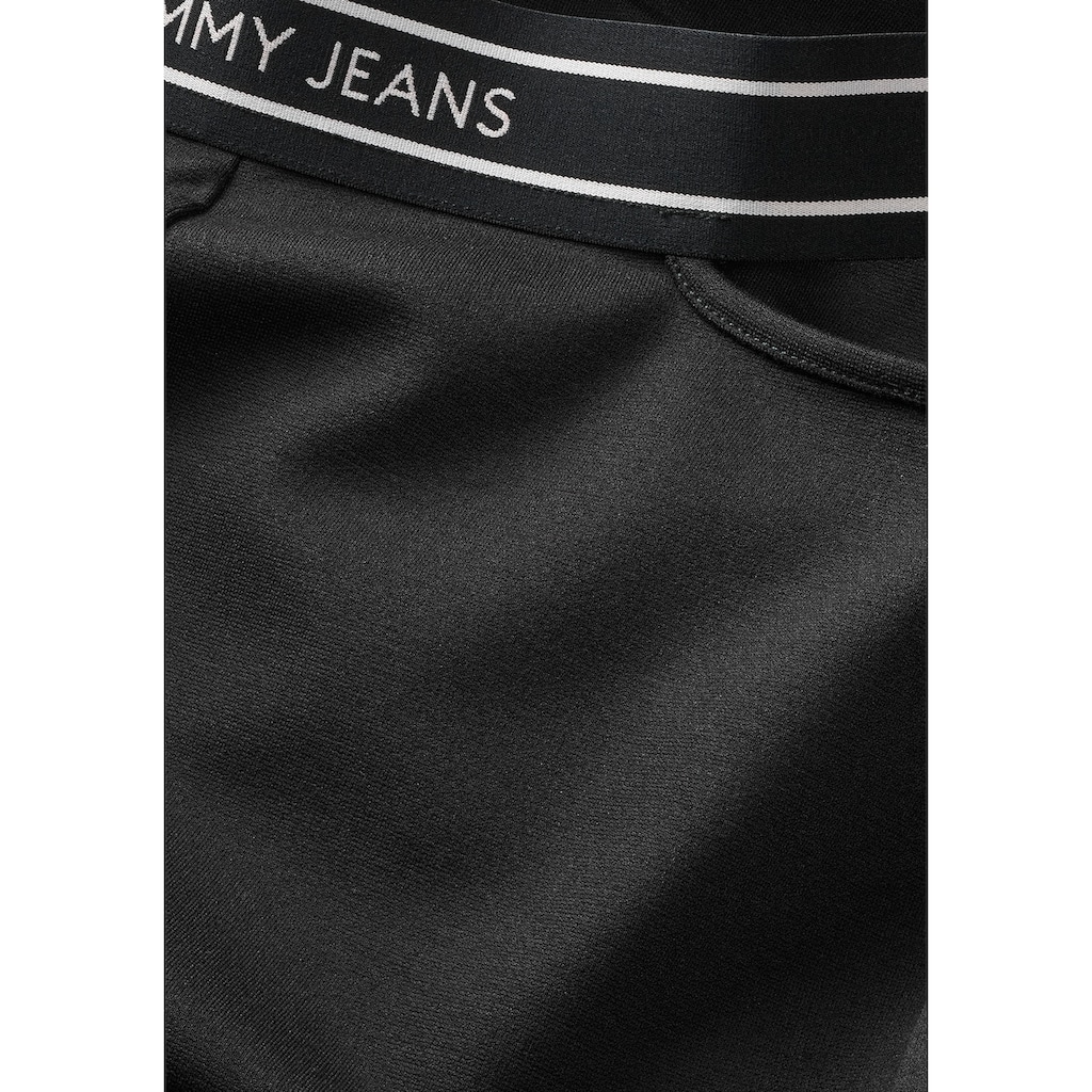 Tommy Jeans Radlerhose »TJW LOGO TAPING CYCLE SHORTS«, Mit Logoprägung