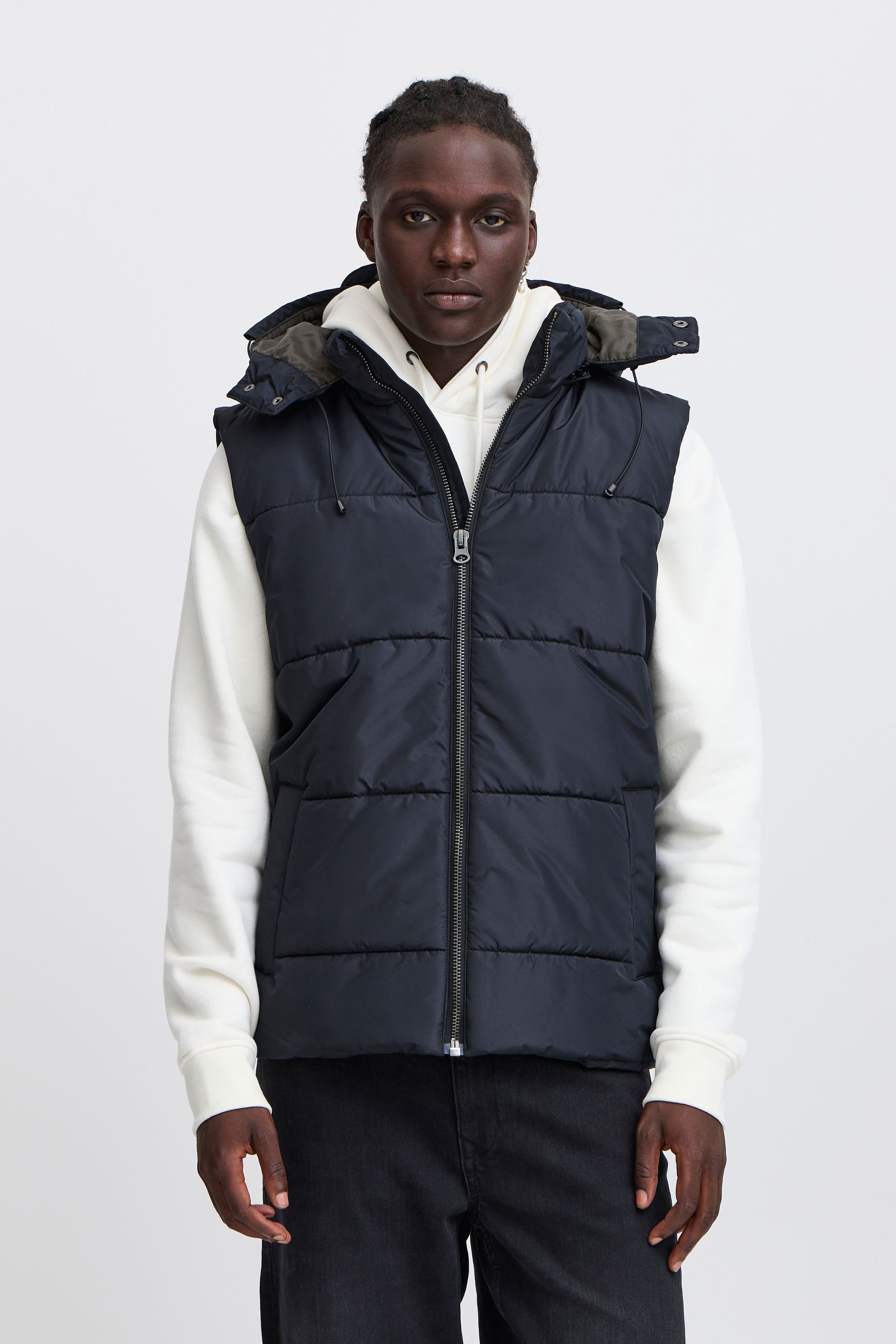 Blend Steppweste "BHVest" Stilvolle Basic Steppweste mit Taschen und Kapuze günstig online kaufen