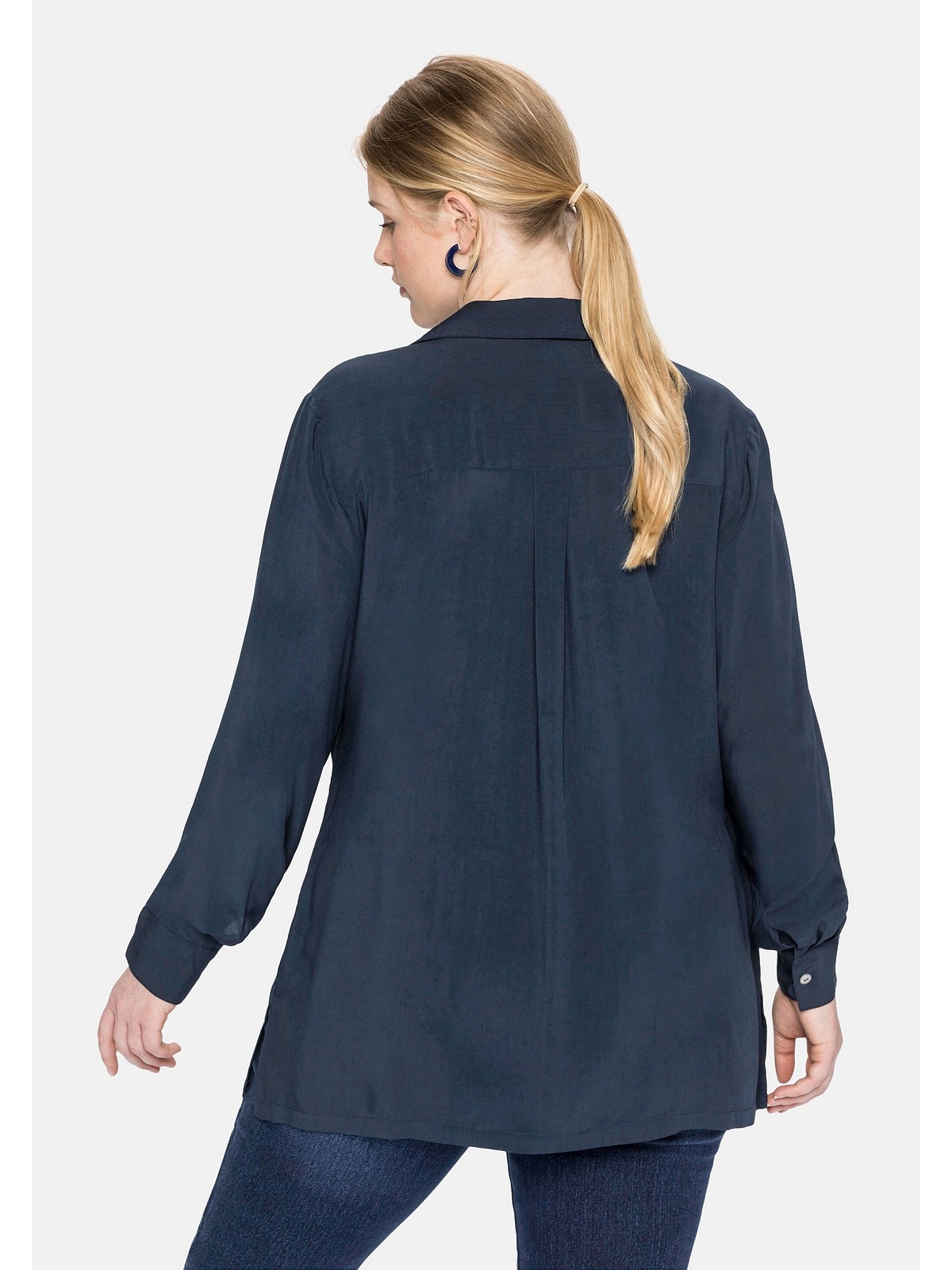 »Große und Brusttaschen Hemdbluse Sheego BAUR V-Ausschnitt online bestellen | mit Größen«,
