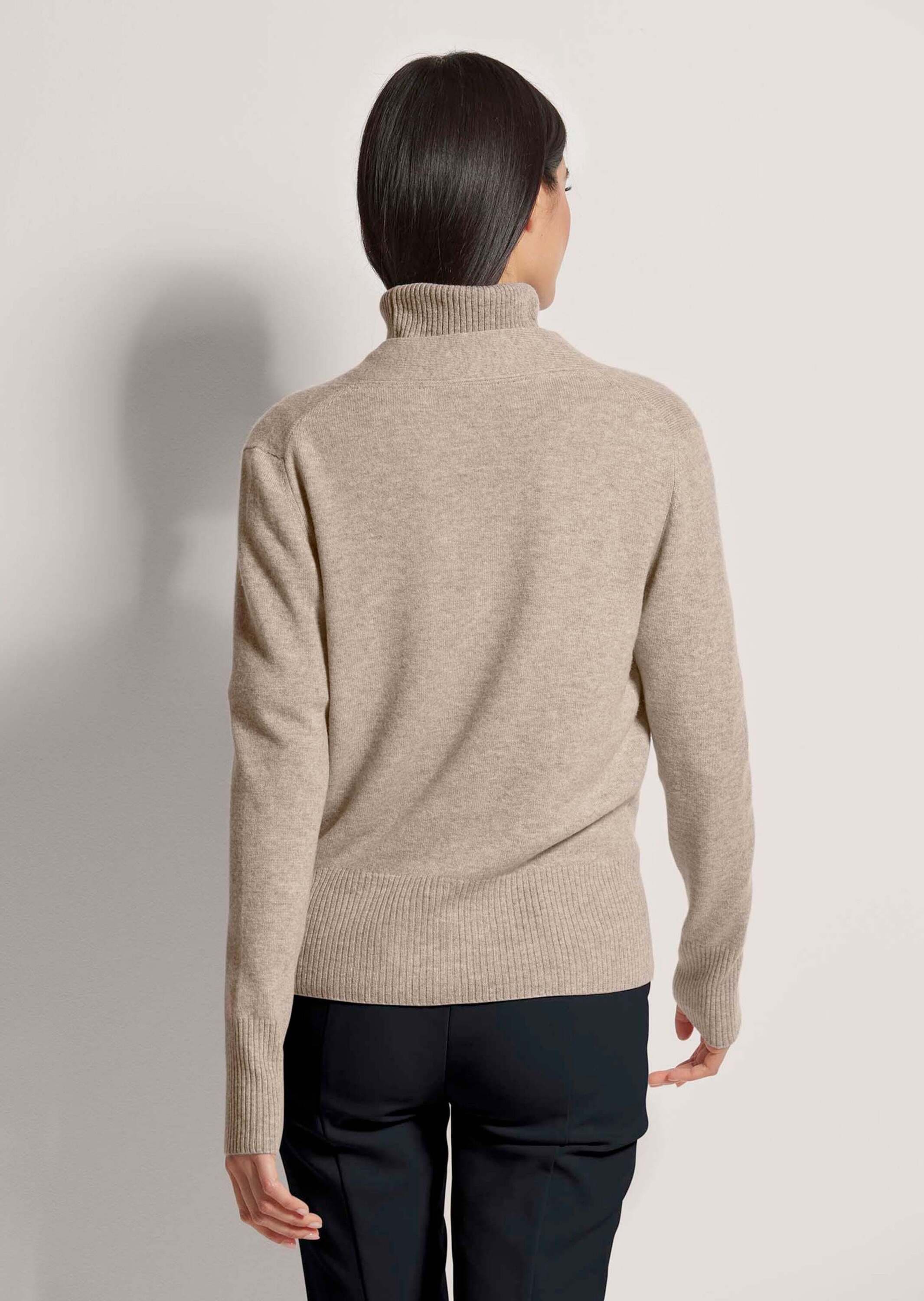 MADELEINE Strickjacke »Strickjacke Kaschmir-Strickjacke mit tiefem V-Ausschnitt und Bindeband«