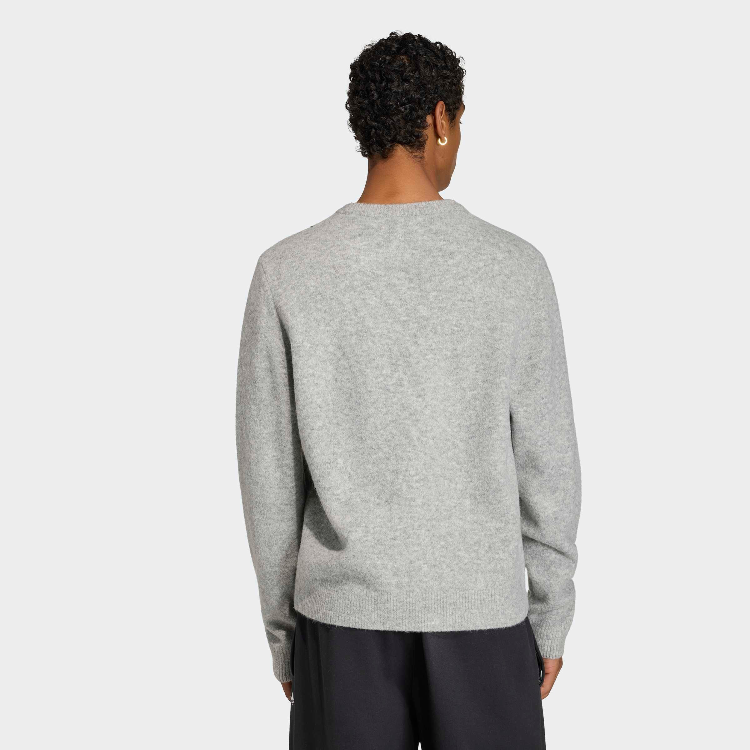 adidas Originals Sweatshirt »TREFOIL ESSENTIALS«, sportlich, mit eingestricktem Trefoil Logo
