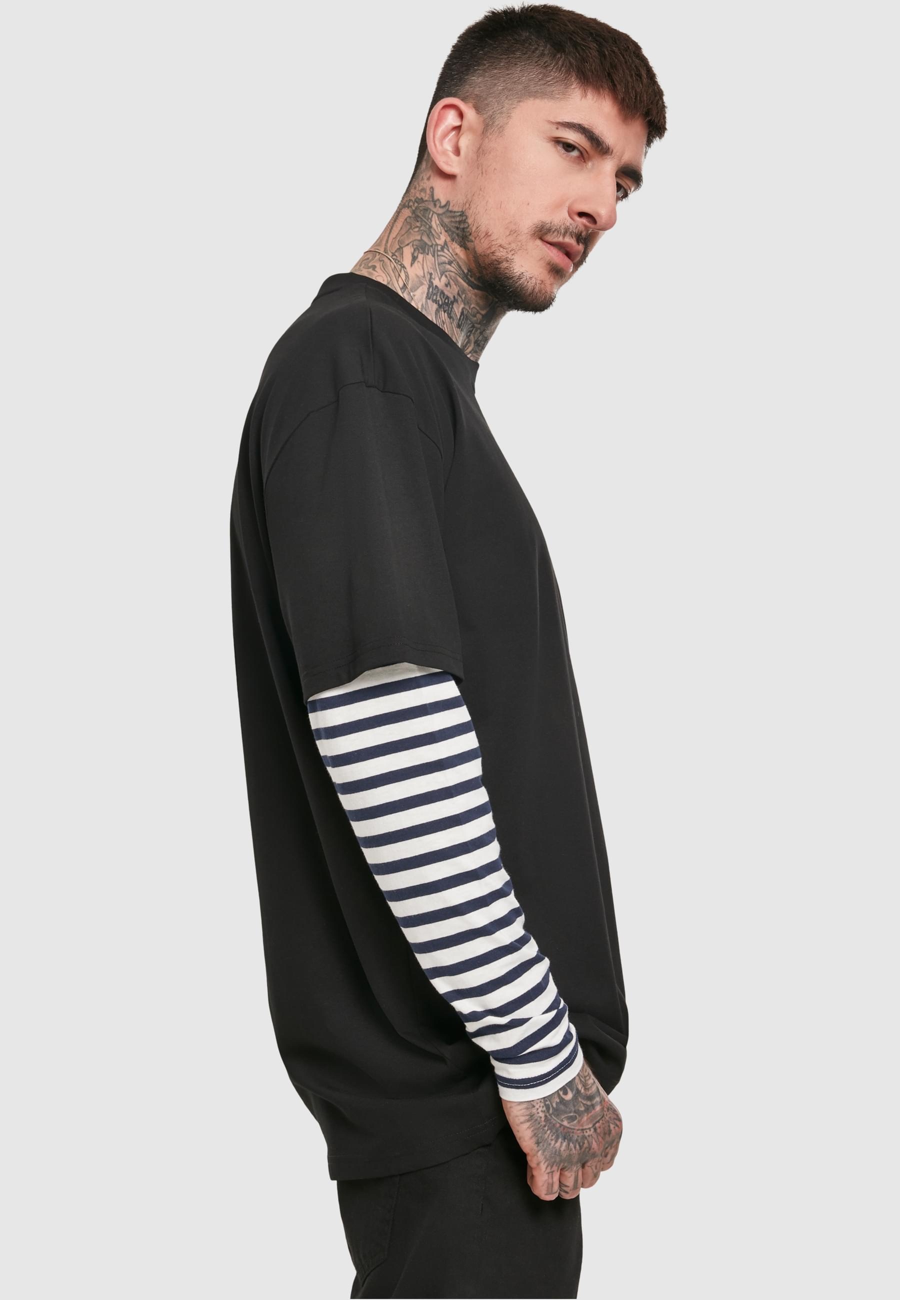 URBAN CLASSICS Longsleeve »Urban Classics Herren Oversized Double Layer Striped LS Tee«, (1 tlg.)