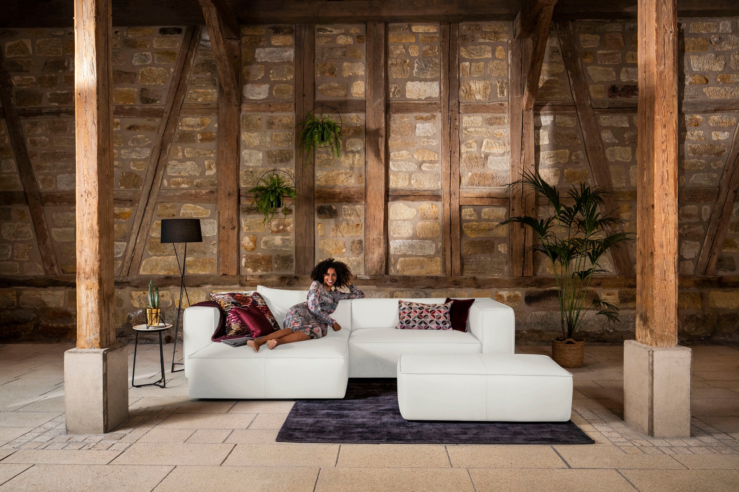 W.SCHILLIG Ecksofa "around-the-block" inklusive Hocker, mit eleganter Biese günstig online kaufen