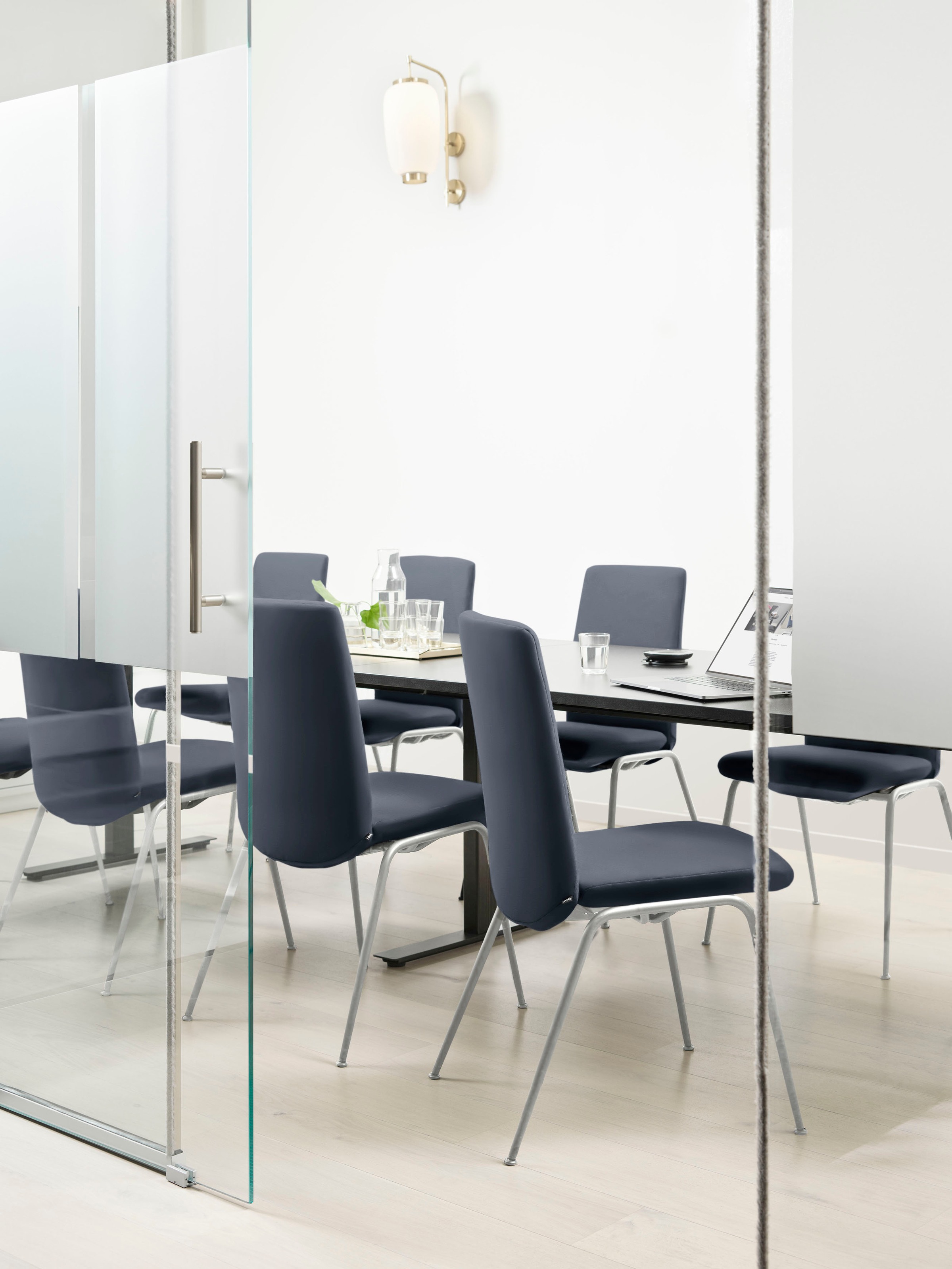 Stressless® Polsterstuhl »Laurel«, Leder PALOMA, Low Back, Größe L, mit Beinen aus Stahl in Chrom glänzend