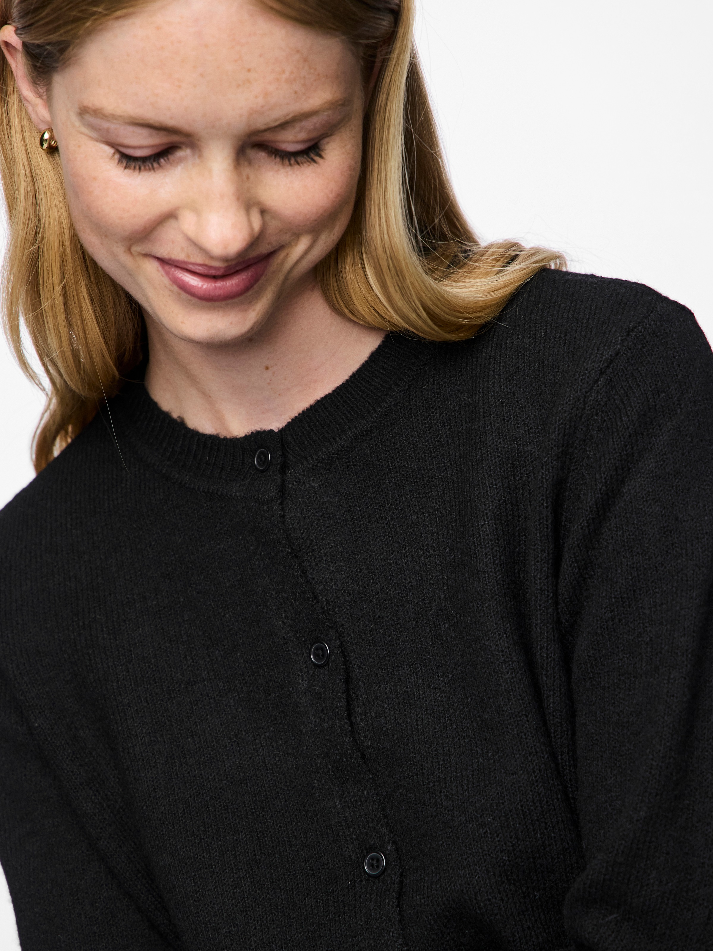 Thumbnail - pieces Strickjacke "PCMALOU LS KNIT CARDIGAN NOOS BC" Materialmix, slim fit