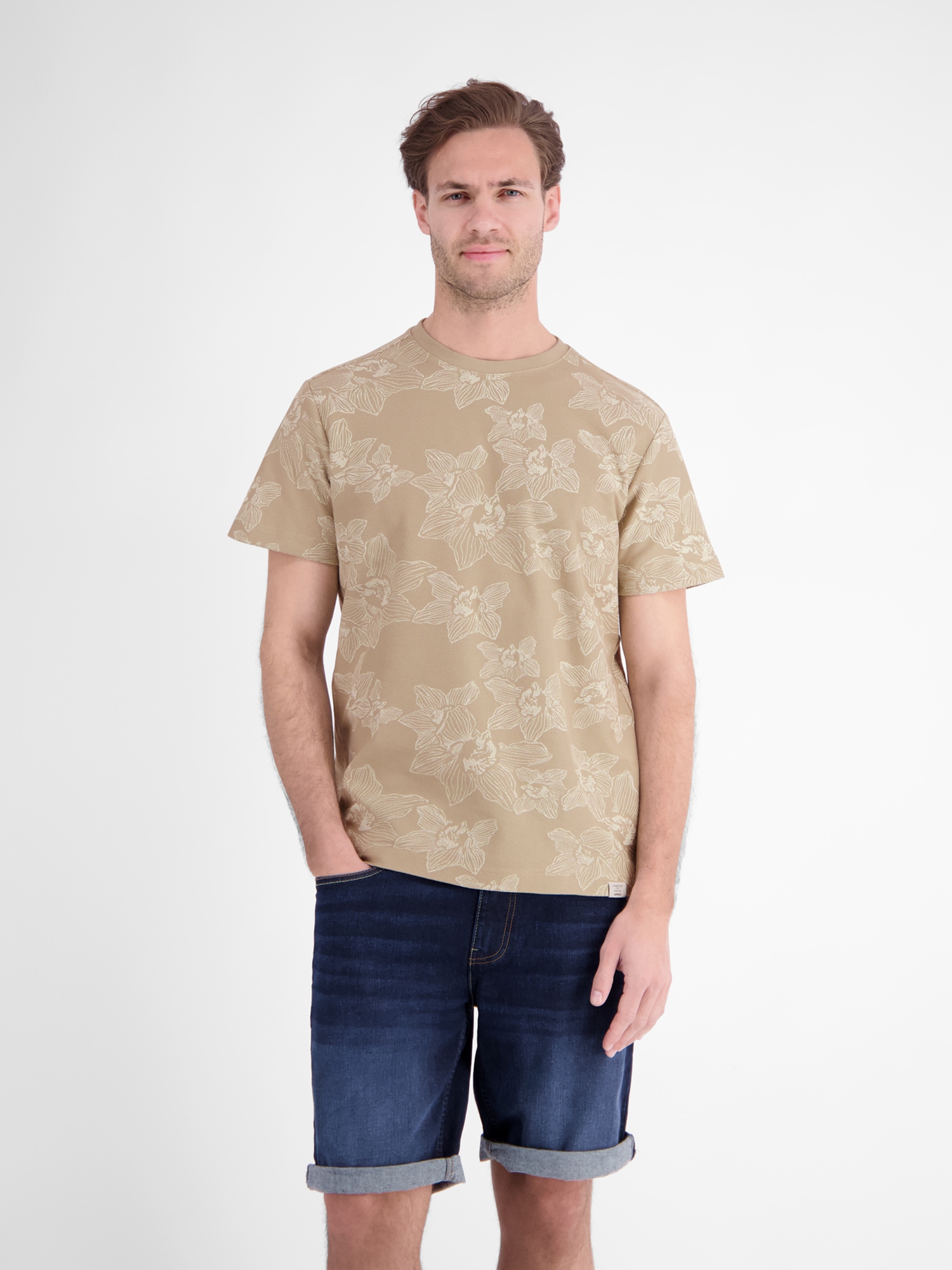 LERROS T-Shirt "T-Shirt mit floralem Print und O-Neck in Jersey-Qualität"