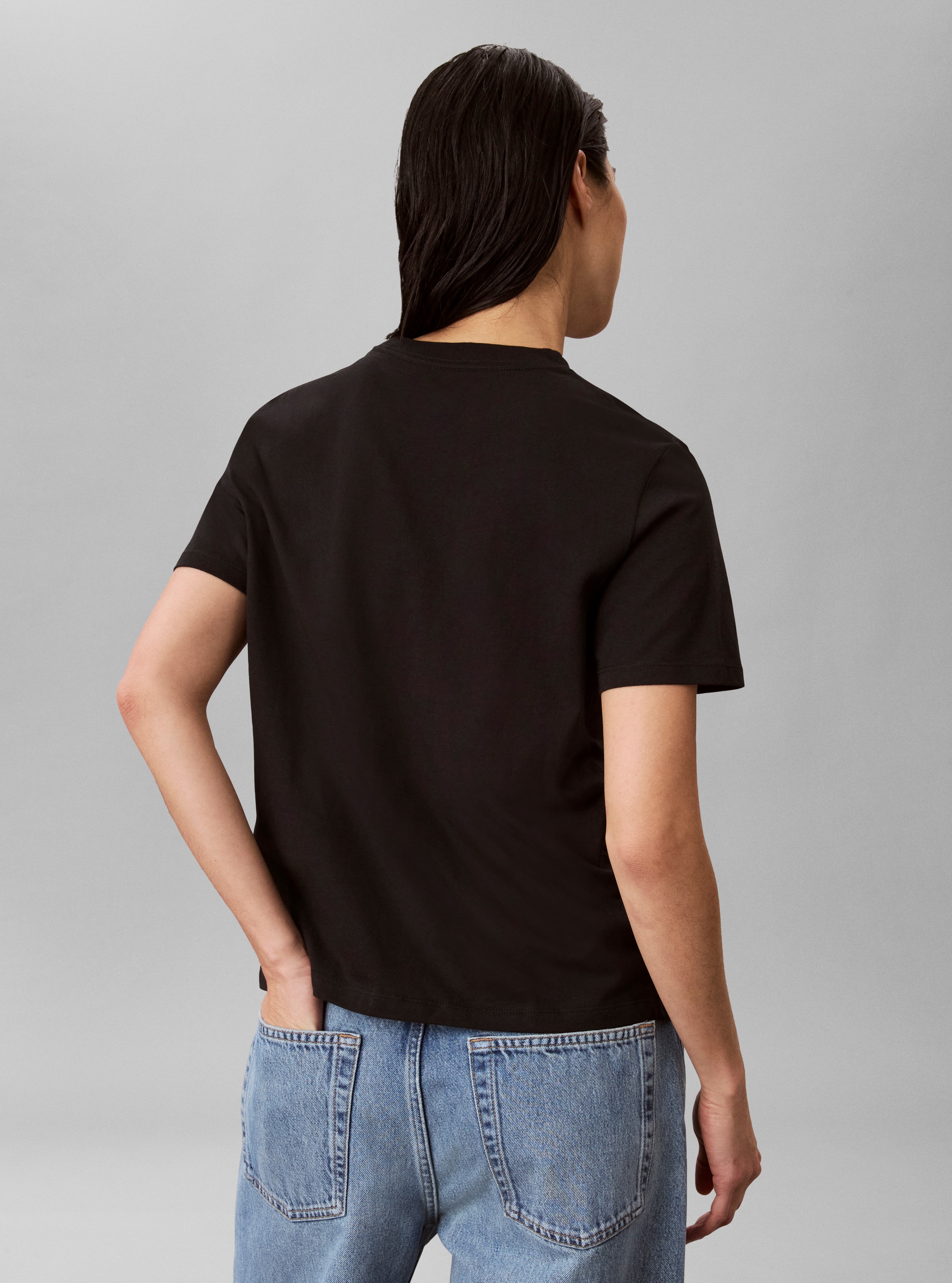 Calvin Klein Jeans T-Shirt Rundhalsausschnitt, Regular Fit, Logoschriftzug