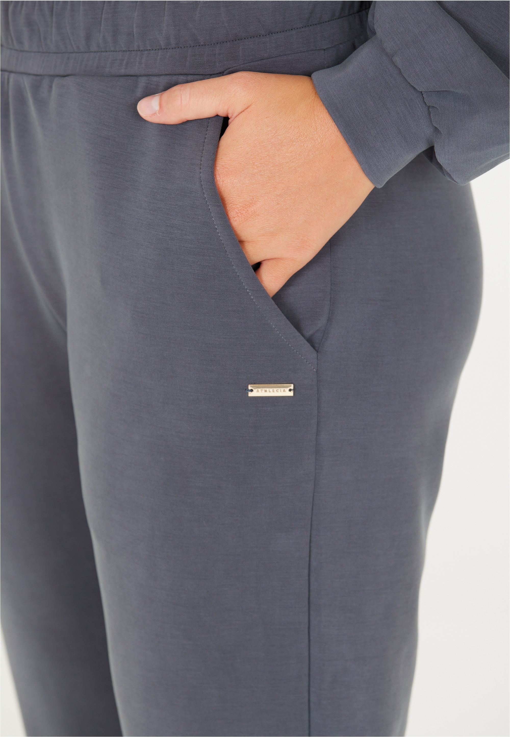 ATHLECIA Sweathose »Jillnana«, mit recyceltem Polyester