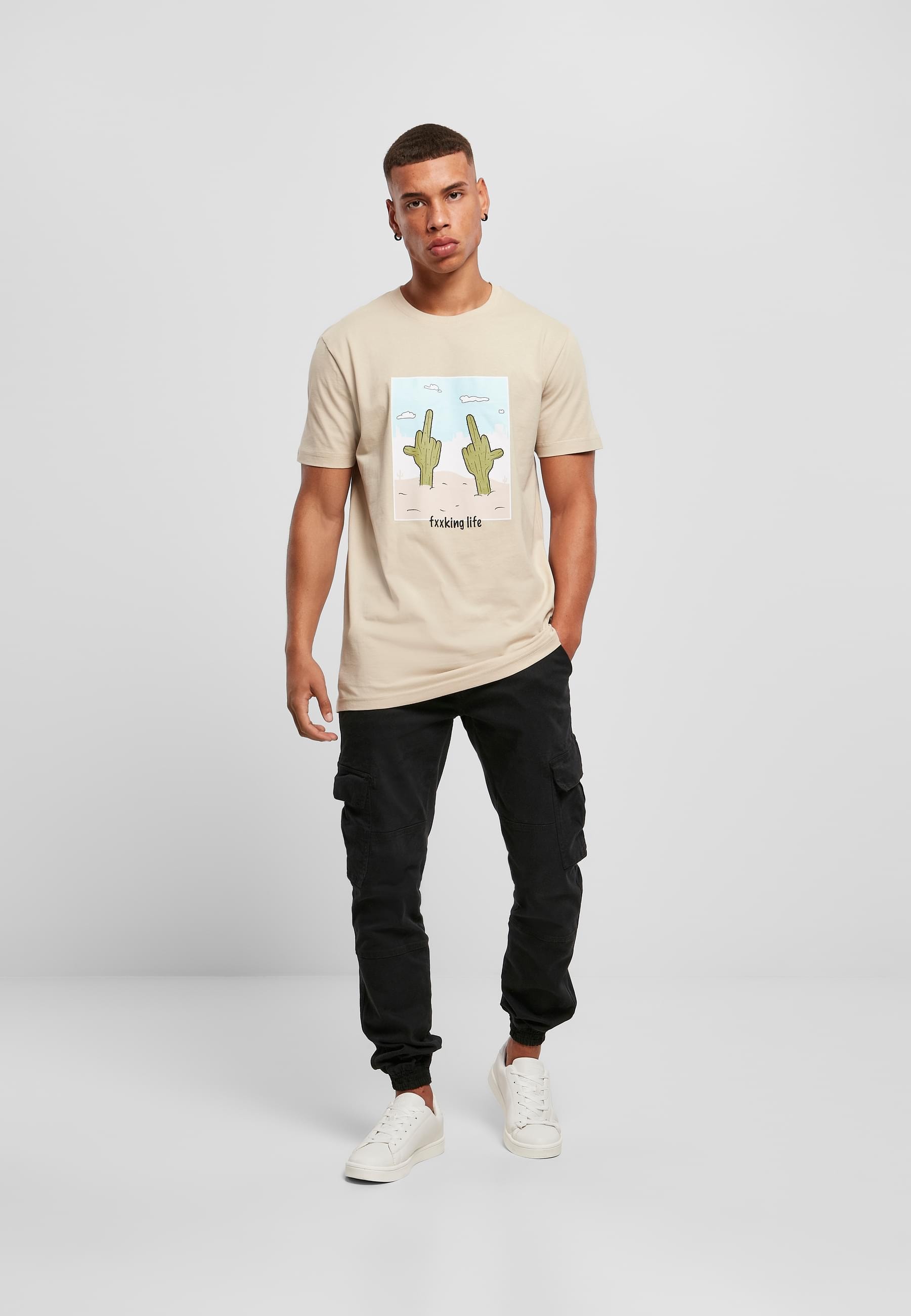 MisterTee T-Shirt »MisterTee Herren Fucking Life Tee«, (1 tlg.)
