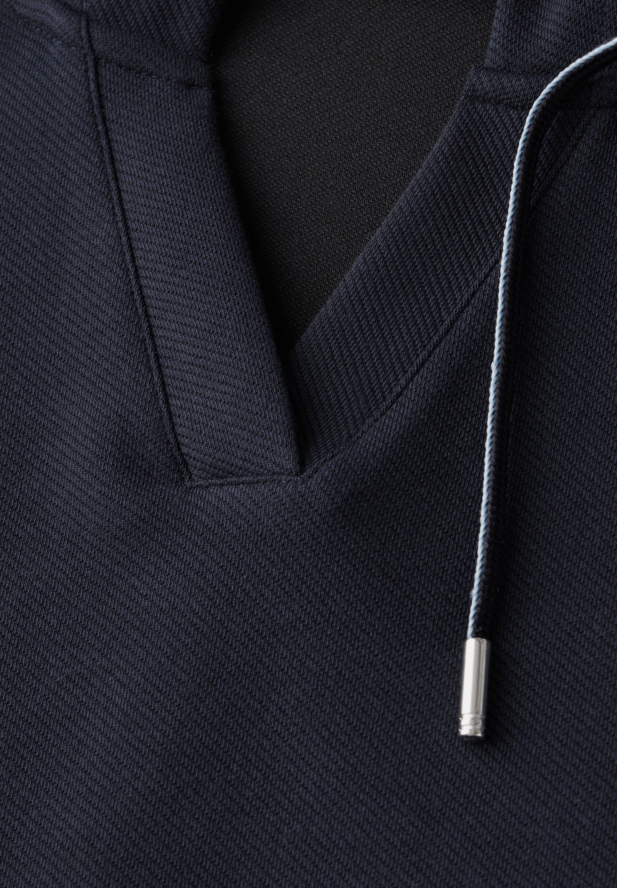 Cecil Langarmshirt, mit Kapuze mit Tunnelzugband