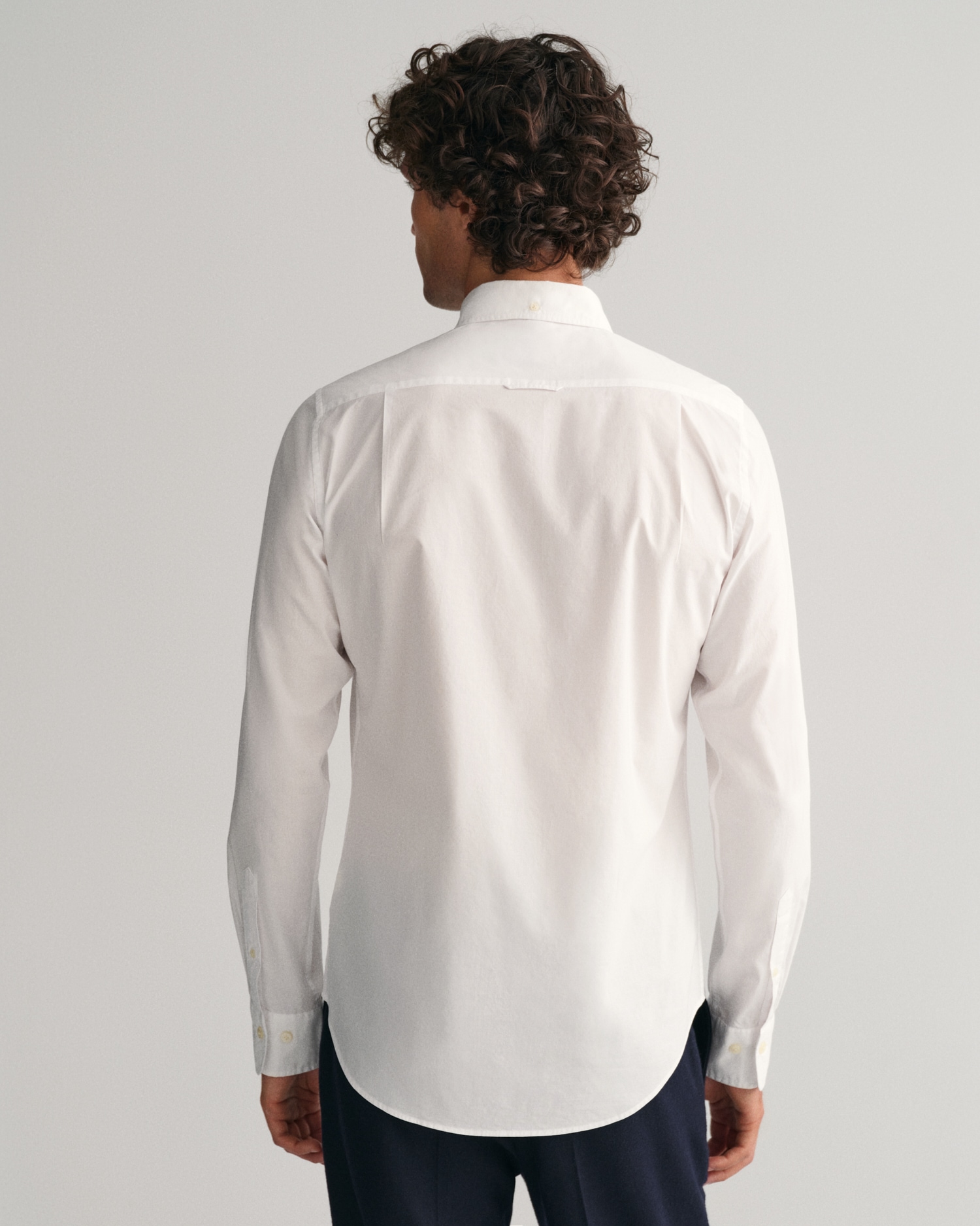 Gant Langarmhemd »Slim Fit Popeline Hemd leichte Baumwolle strapazierfähig pflegeleicht«, mit klassischer Logostickerei auf der Brust
