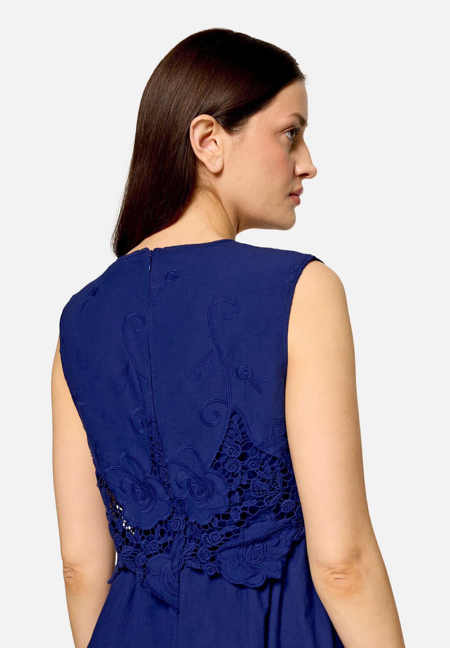 Betty Barclay Midikleid »Damen mit V-Ausschnitt« Ohne Tasche