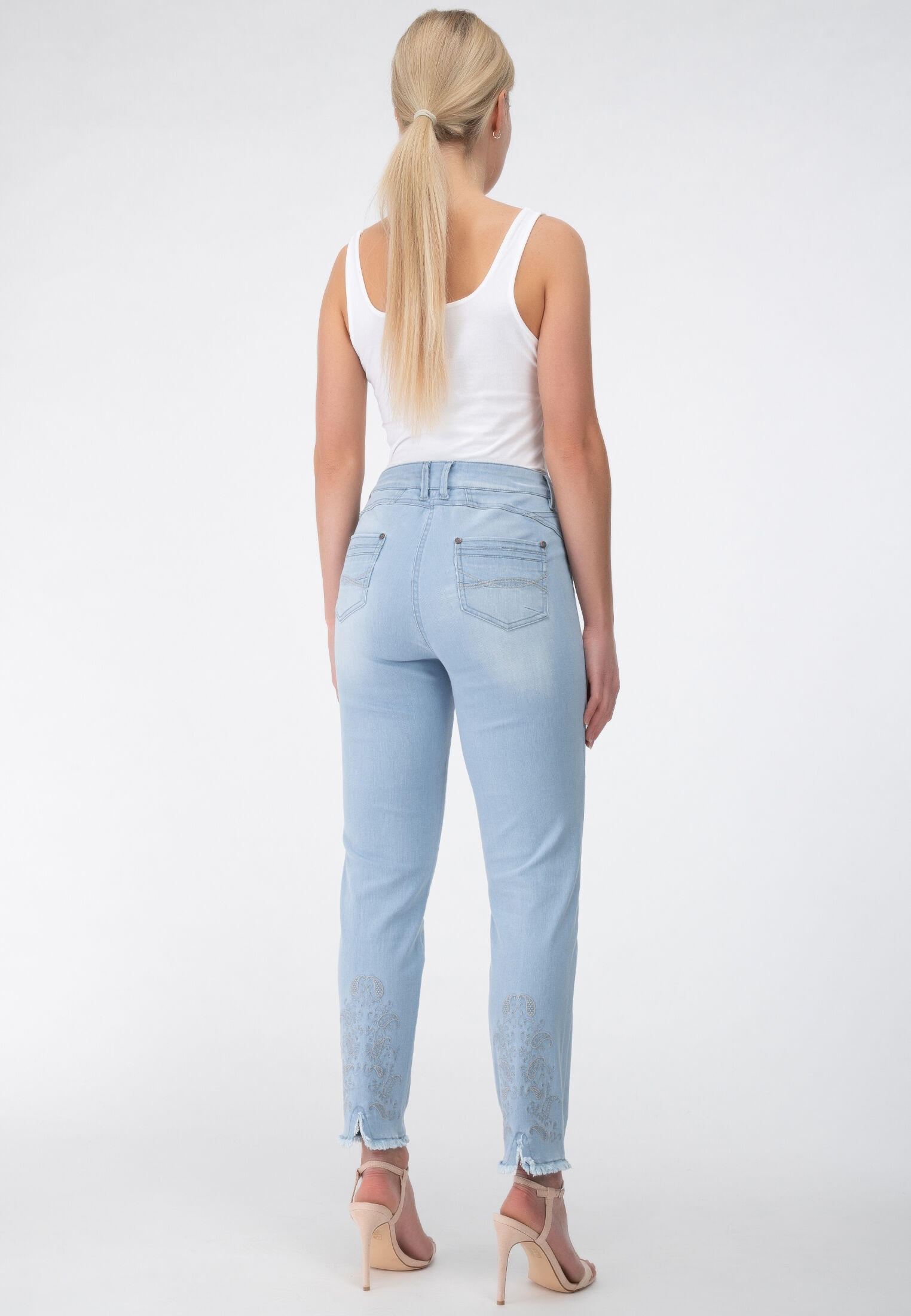Recover Pants 5-Pocket-Jeans »Jeans«, Nachhaltige Produktion von Gewebe und Hosen