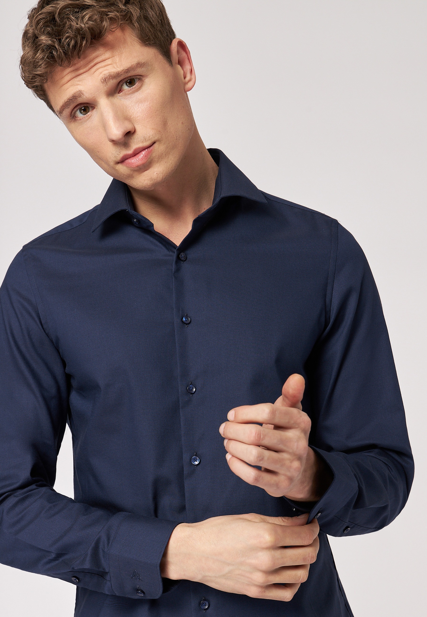 Roy Robson Businesshemd »Businesshemd im Slim Fit mit leichter Struktur«, mit Knopfleiste