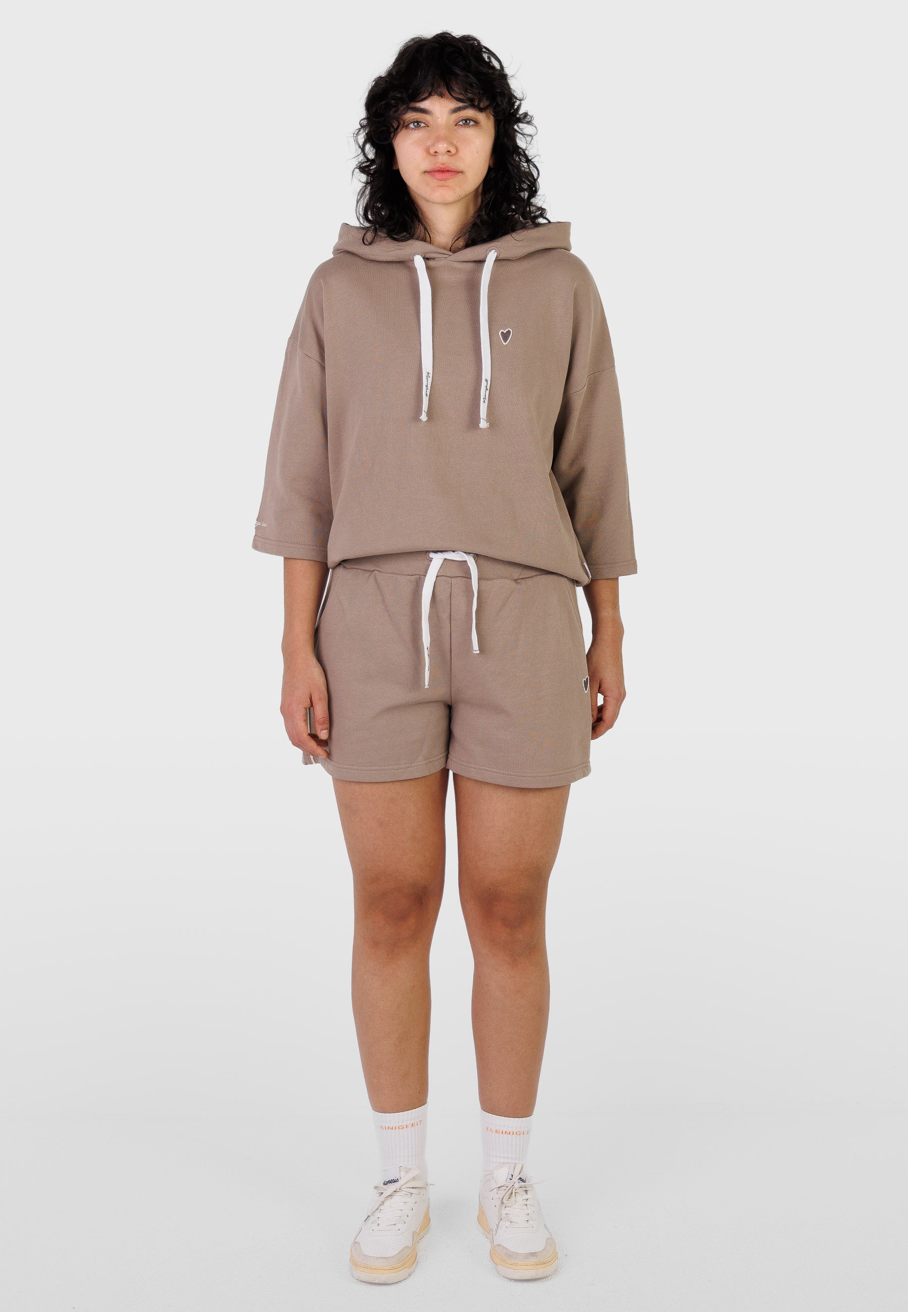 Kleinigkeit Sweatshorts »Kleinigkeit Comforty Perry Shorts«