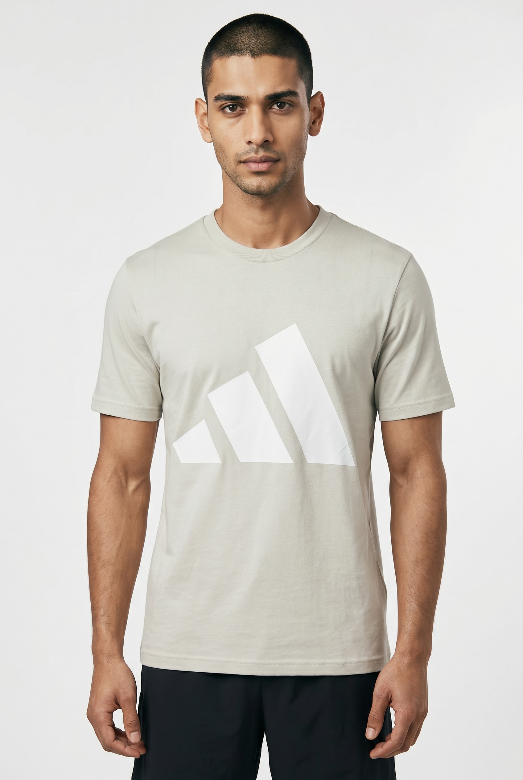 adidas Sportswear T-Shirt "ESSENTIALS BIG LOGO" klassische Silhouette, mit Rundhalsausschnitt