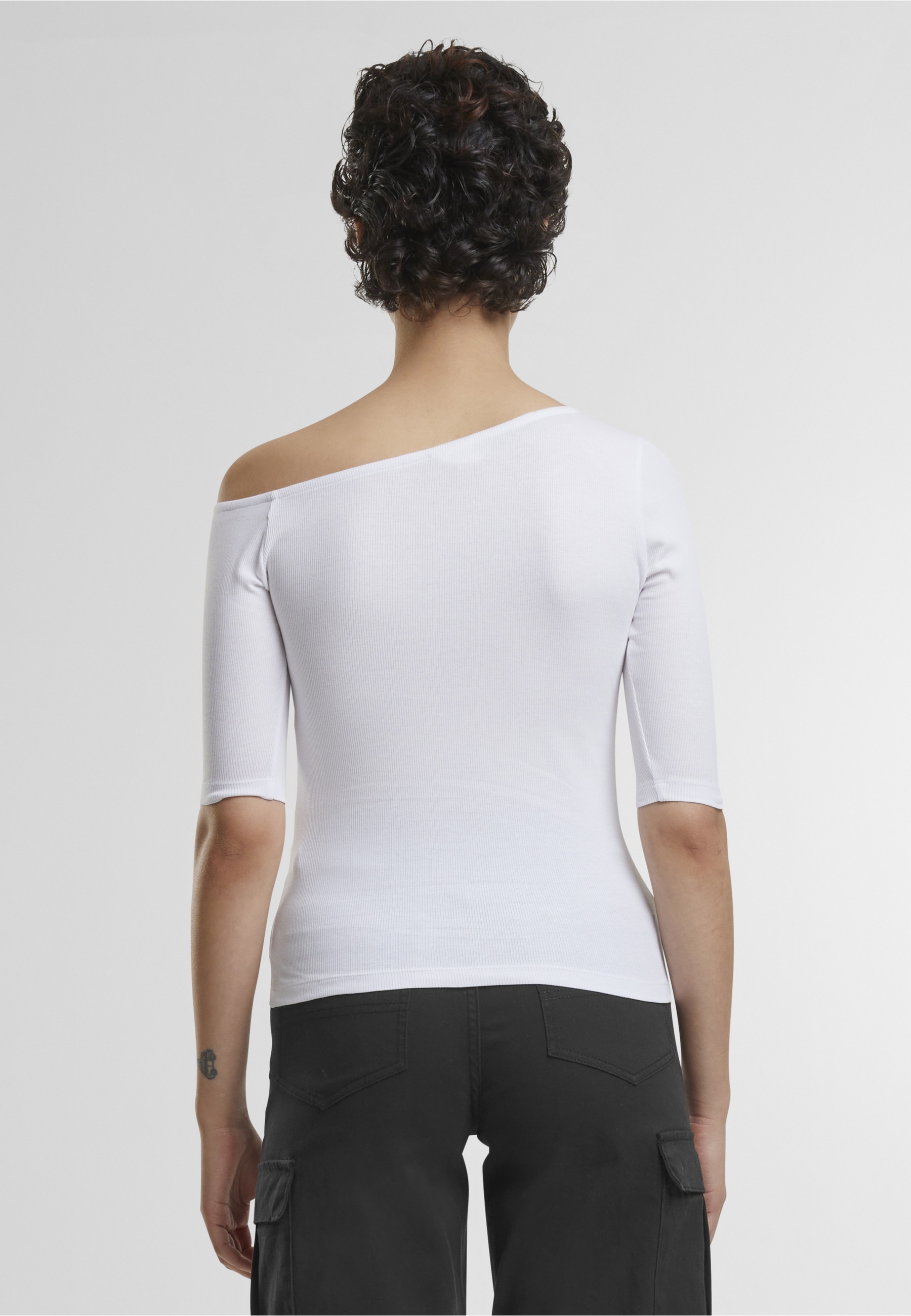 URBAN CLASSICS T-Shirt »Urban Classics Ladies Organic Asymmetric Rib Tee 2-Pack« 1 Stk.