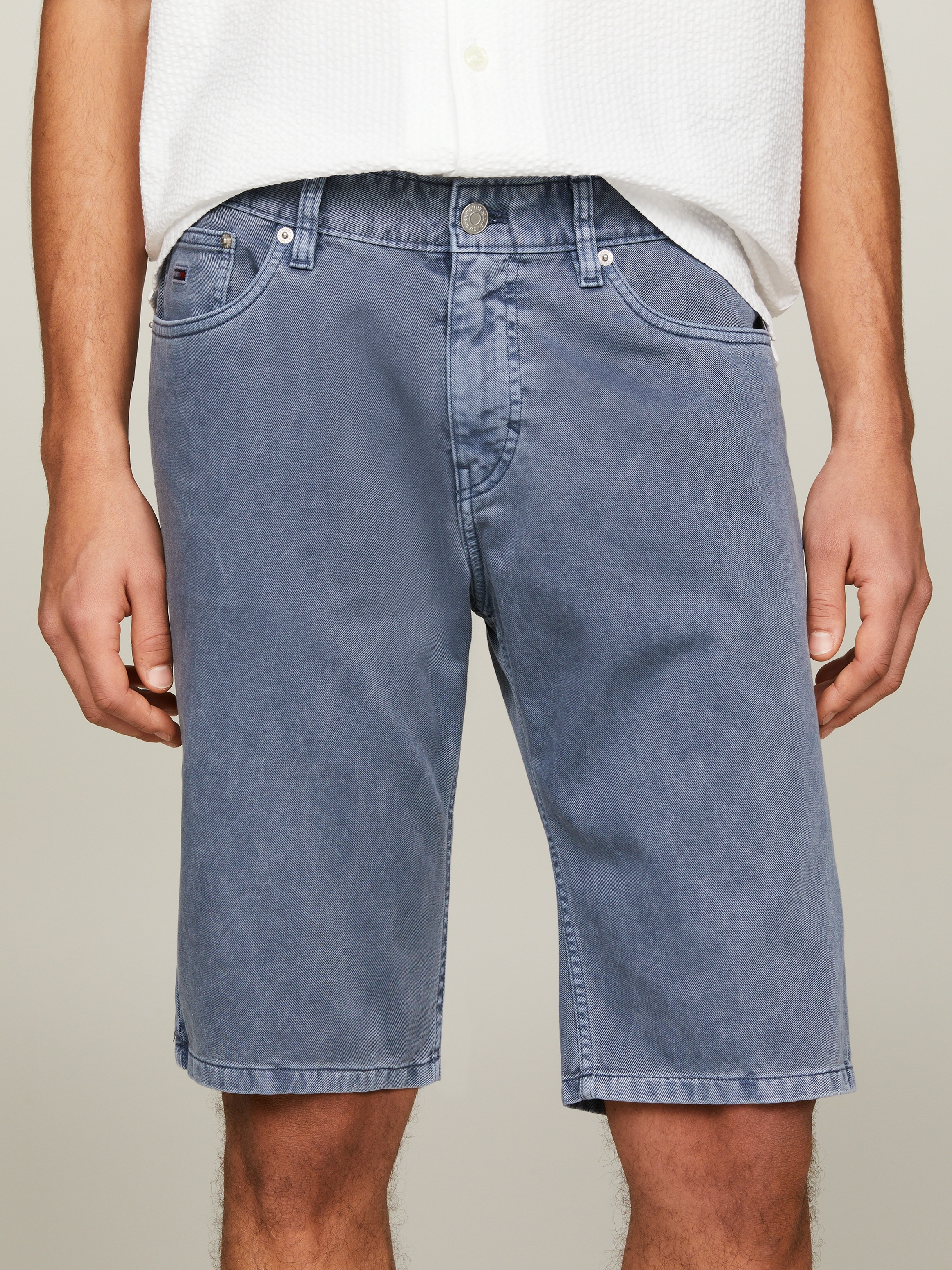 Tommy Jeans Shorts "TJM RYAN GARMENT DYE SHORT", leicht gewachsene Optik günstig online kaufen