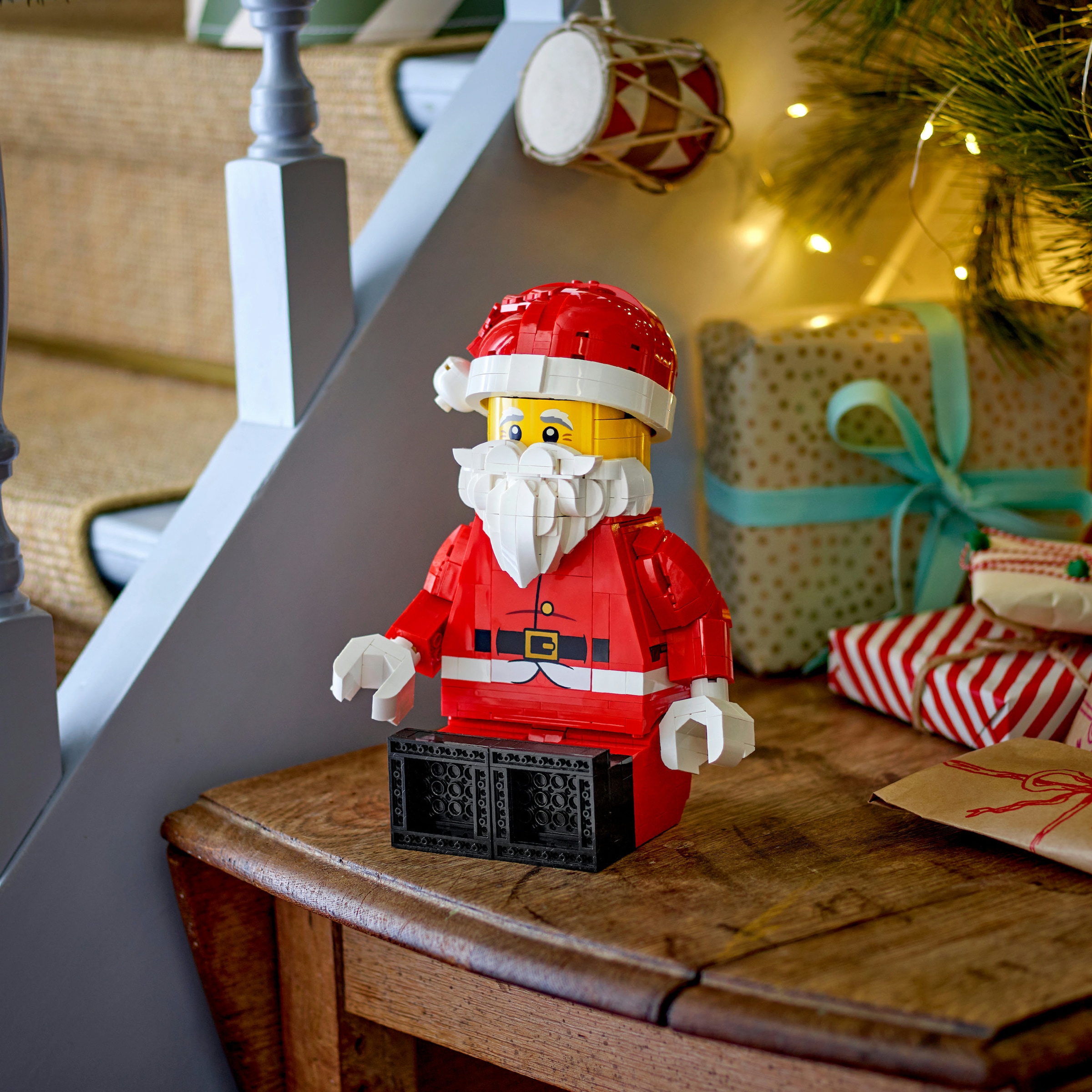 LEGO® Konstruktionsspielsteine »Große Weihnachtsmann-Minifigur (40820),  LEGO Iconic« Made in Europe