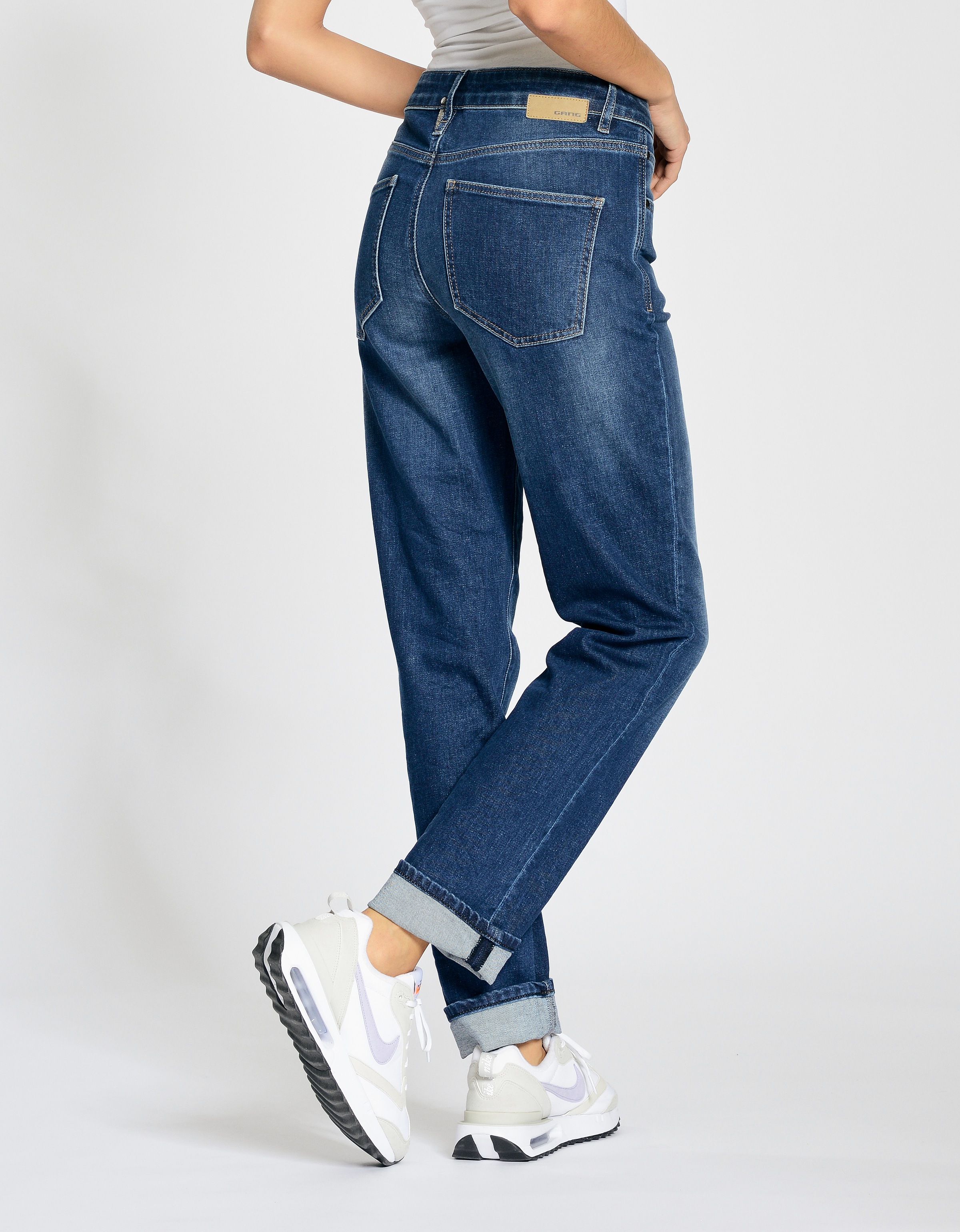 GANG Straight-Jeans "94SOLEY", exklusives Design mit Used-Effekten günstig online kaufen