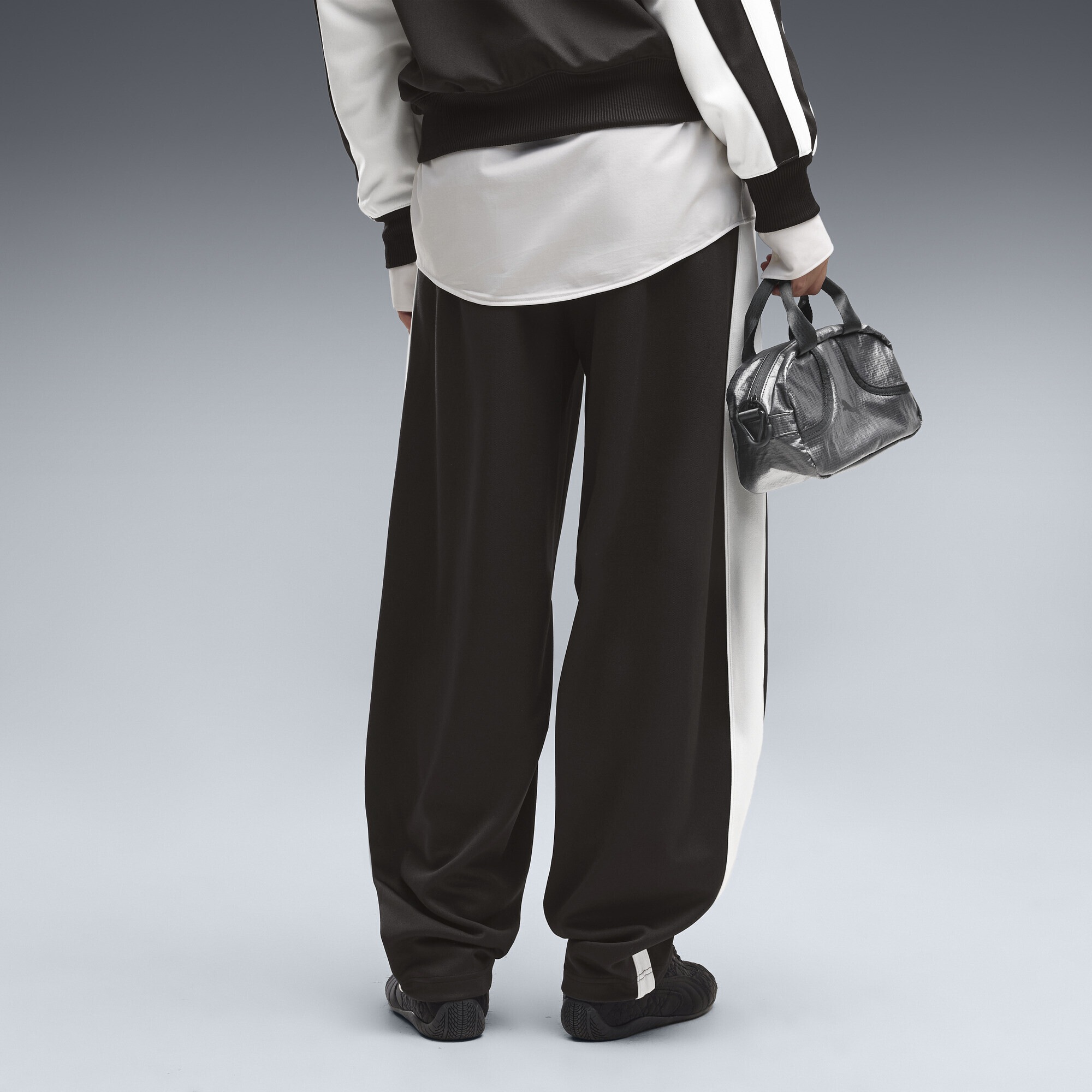 PUMA Sporthose »T7 Love Of The Cat Relaxed Barrel Trainingshose Damen«
