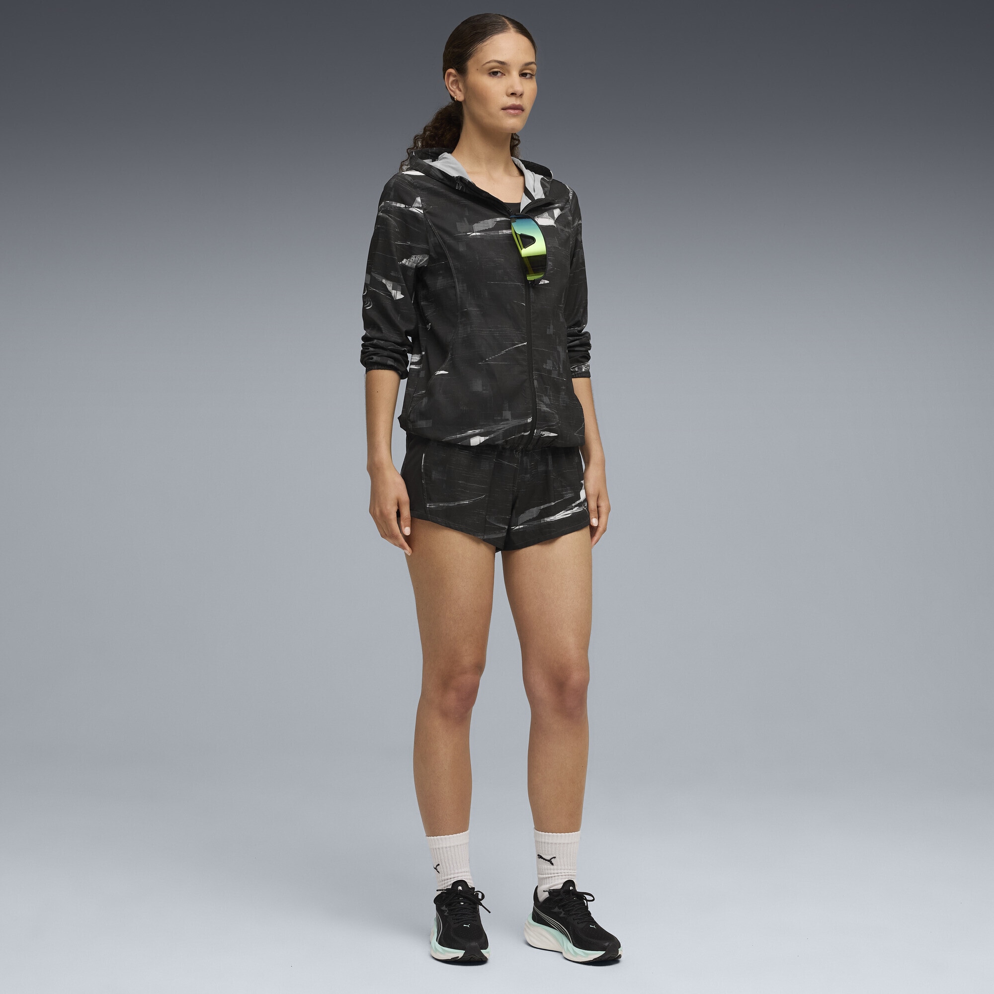 PUMA Laufjacke »RUN VELOCITY Gewebte Jacke Damen«