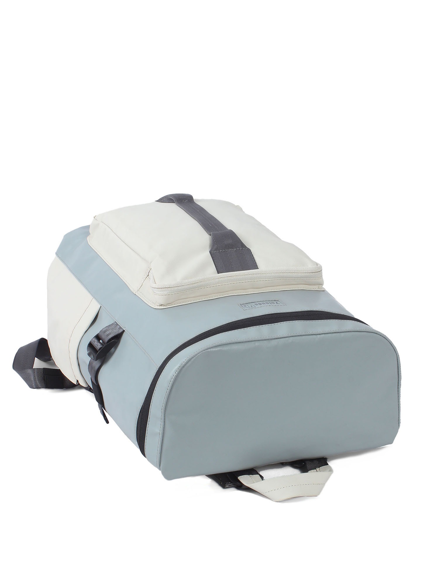 7clouds Laptoprucksack »Heloy 7.1«, mit recyceltem PET