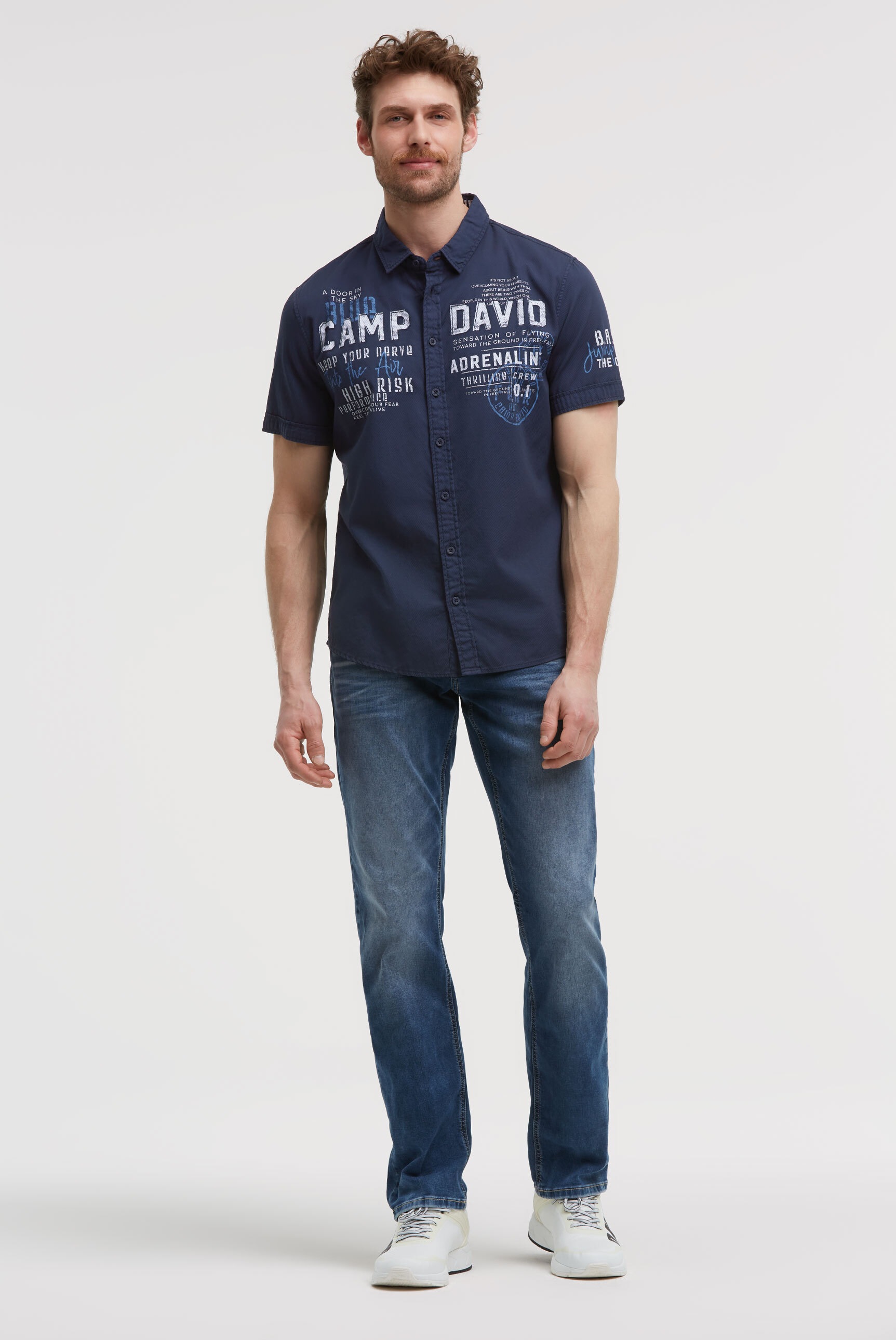 CAMP DAVID Kurzarmhemd mit Kentkragen