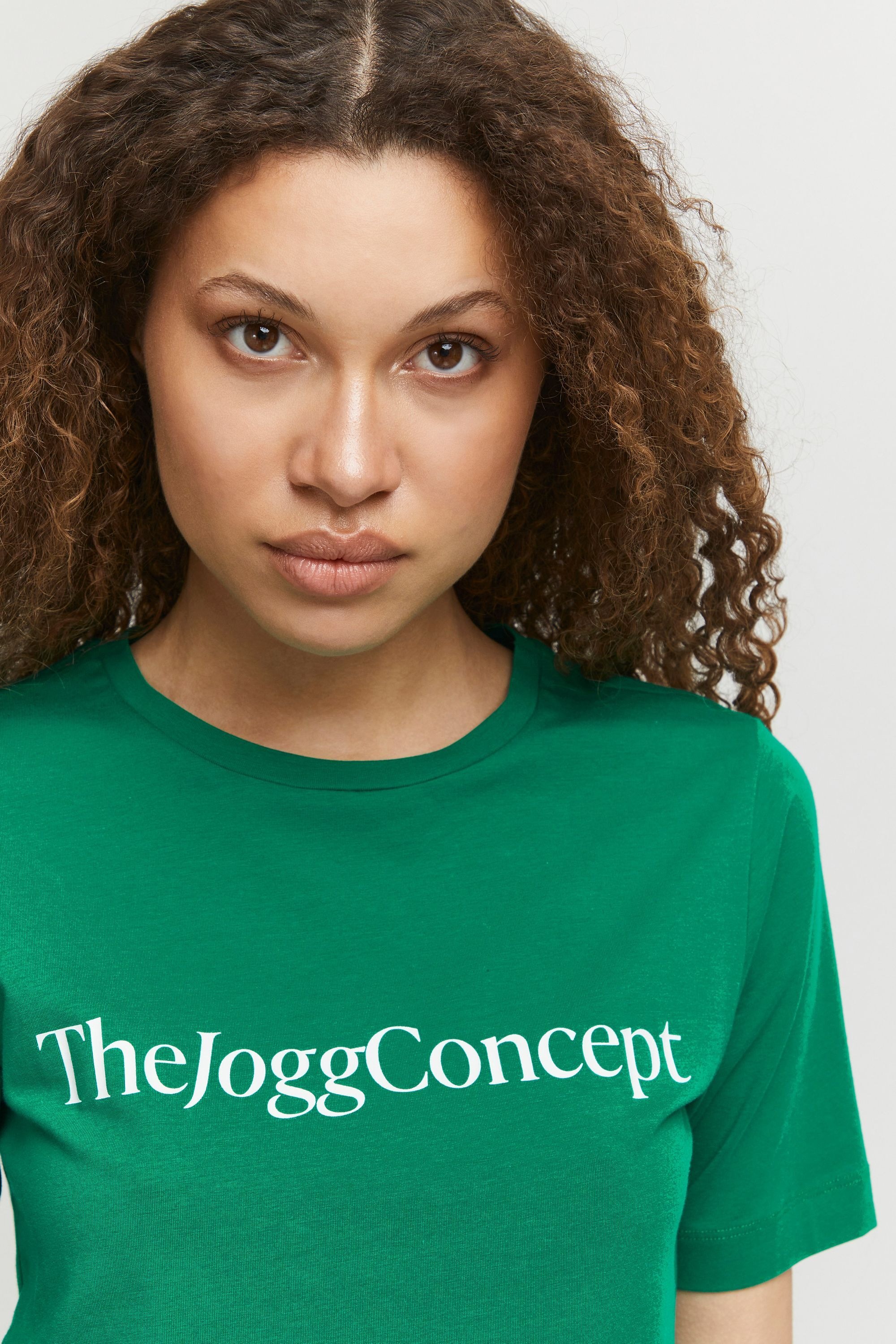TheJoggConcept T-Shirt »T-Shirt JCSimona«