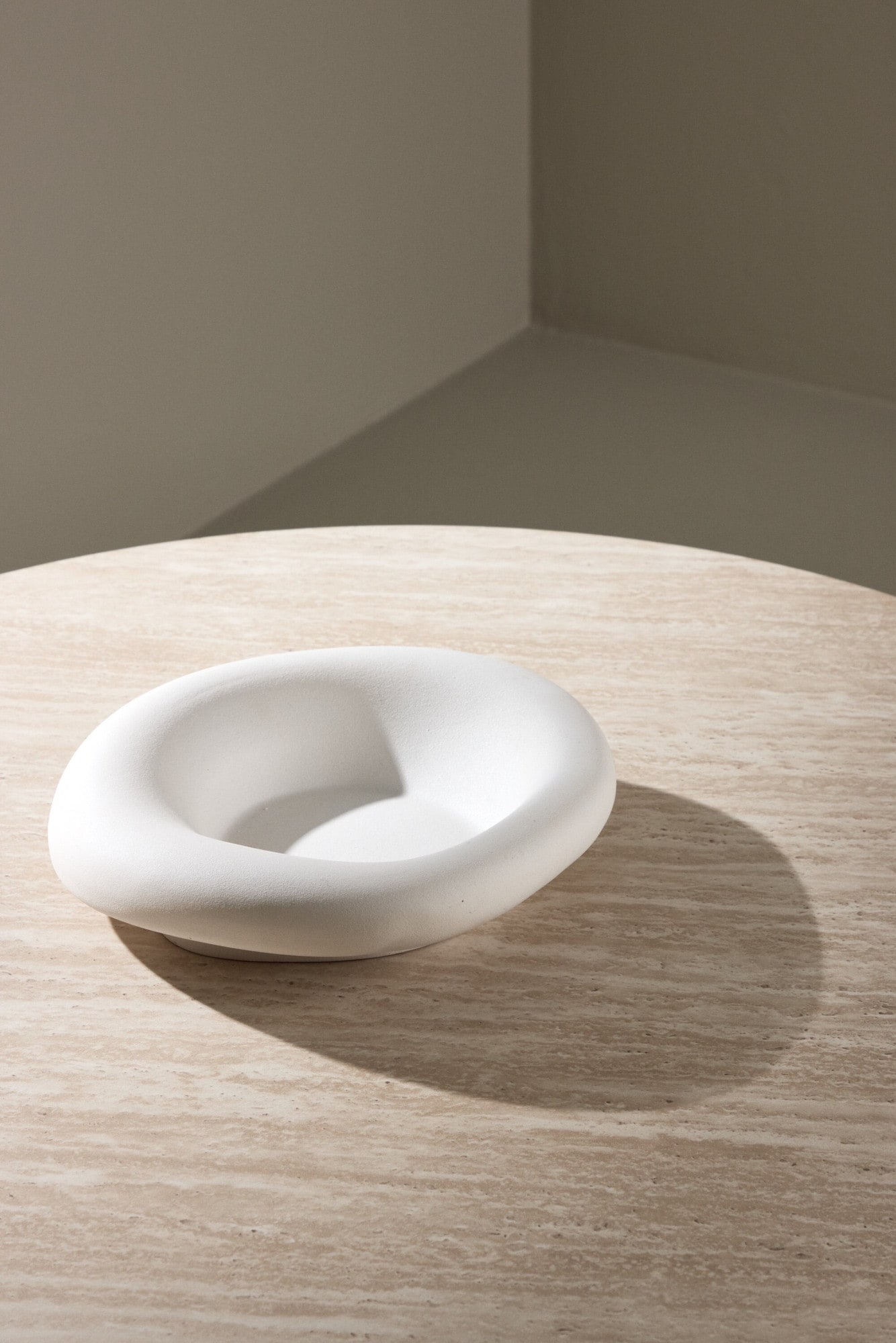 Venture Home Couchtisch »Härön, runder Couchtisch in Travertinoptik, Ø 80 cm« Sofatisch, MDF, 3D-Papier, rund, niedrig, edel